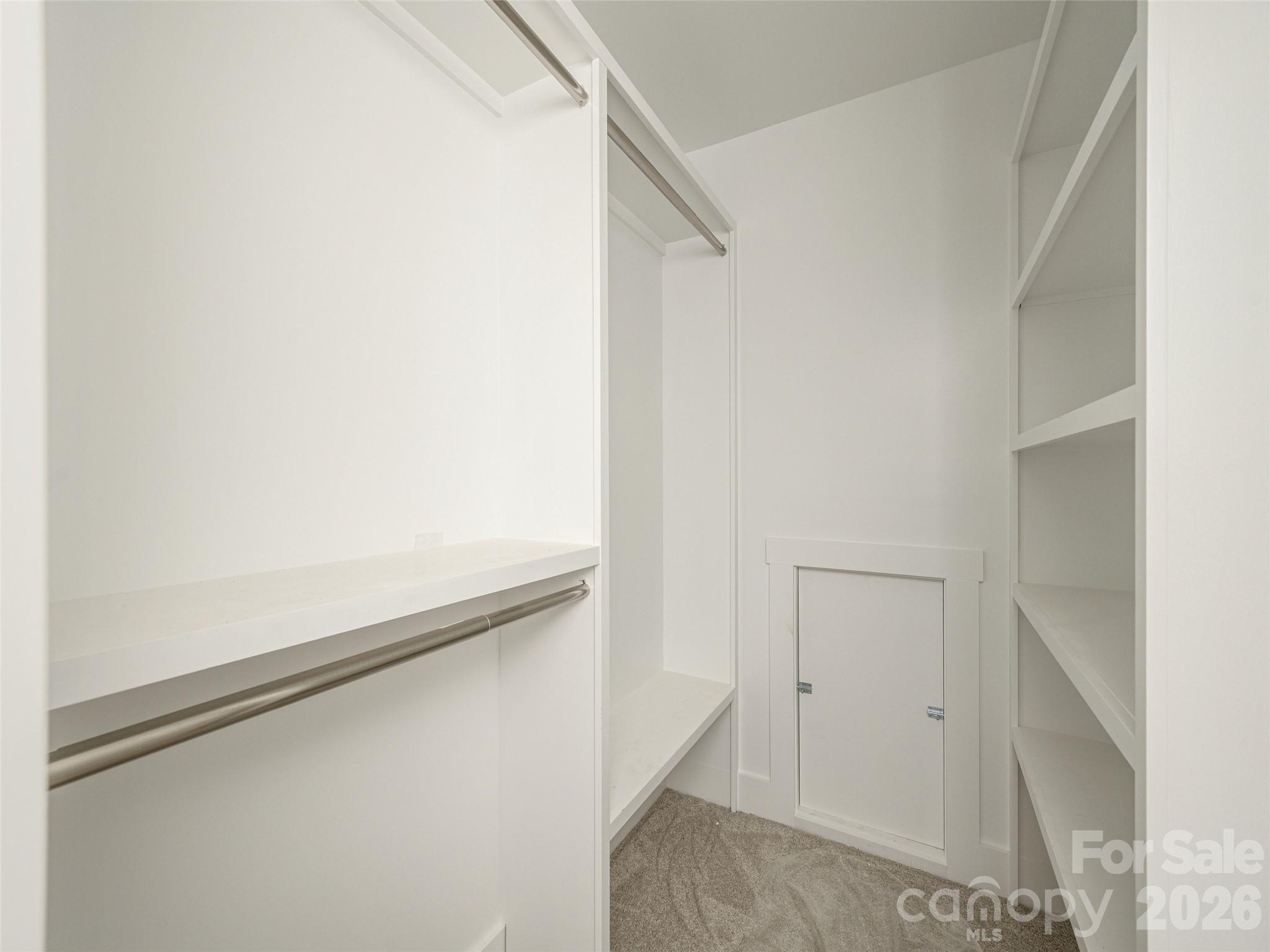366 Mistletoe Trail Property Photo 26