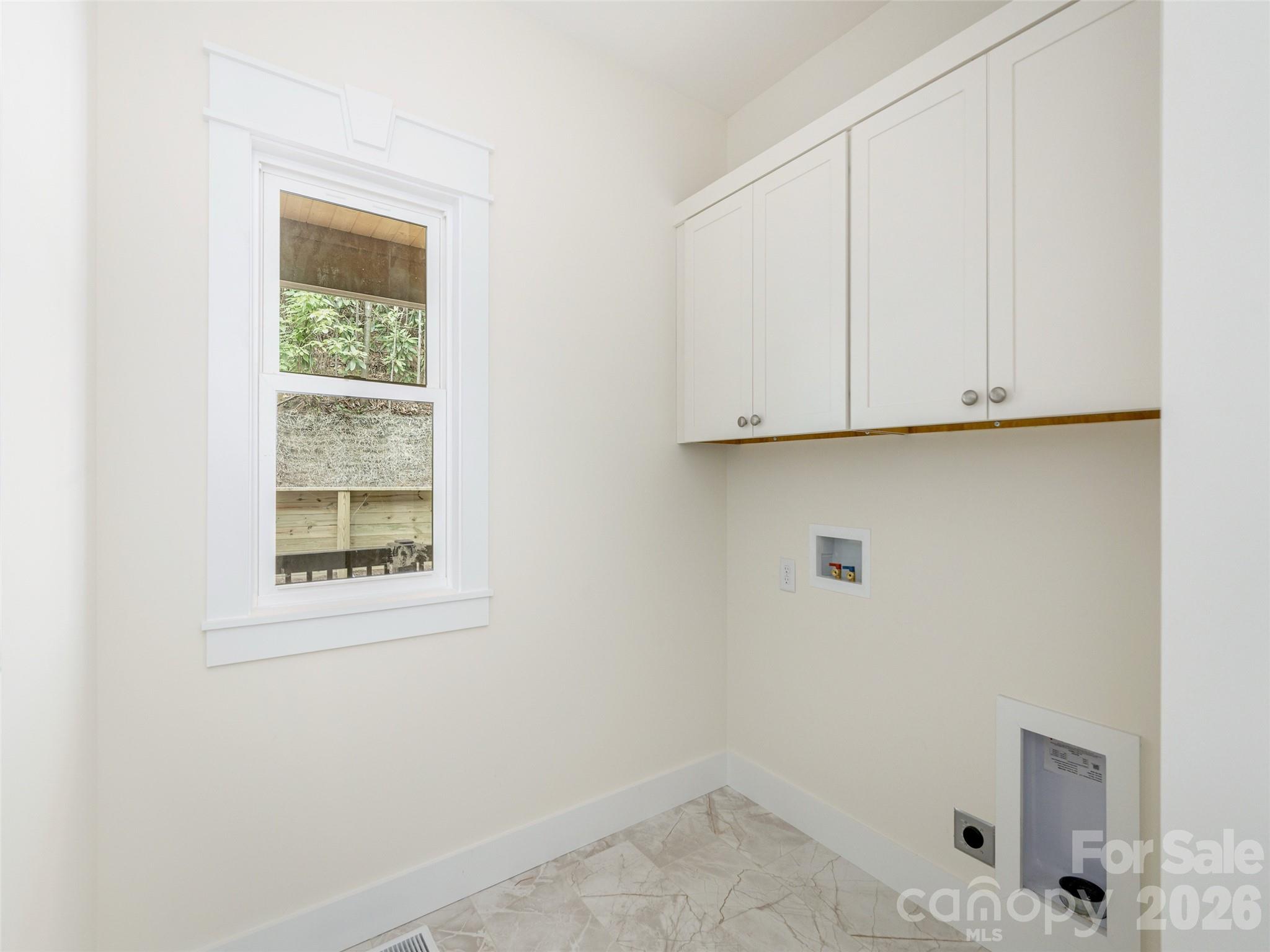 366 Mistletoe Trail Property Photo 27