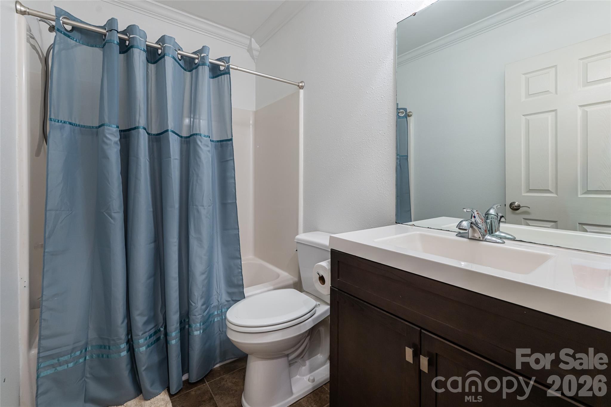 106 Oak Hollow Court Property Photo 35