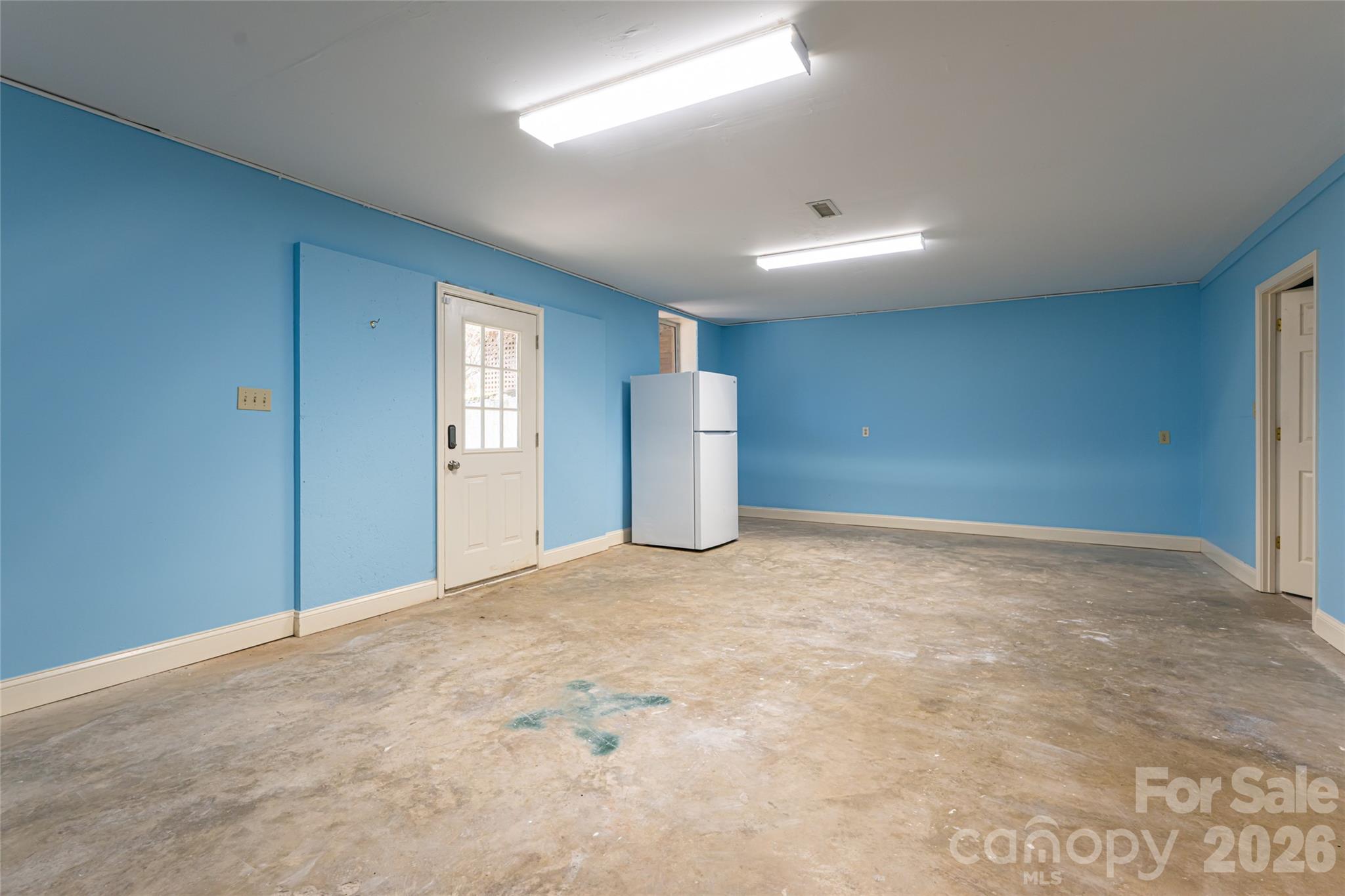 106 Oak Hollow Court Property Photo 37