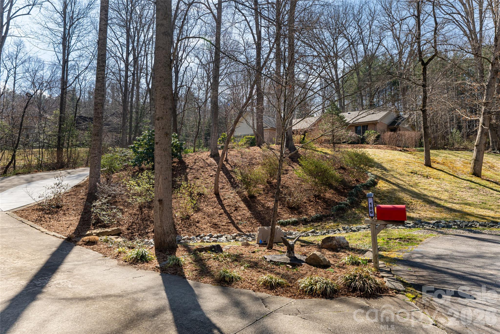 106 Oak Hollow Court Property Photo 45