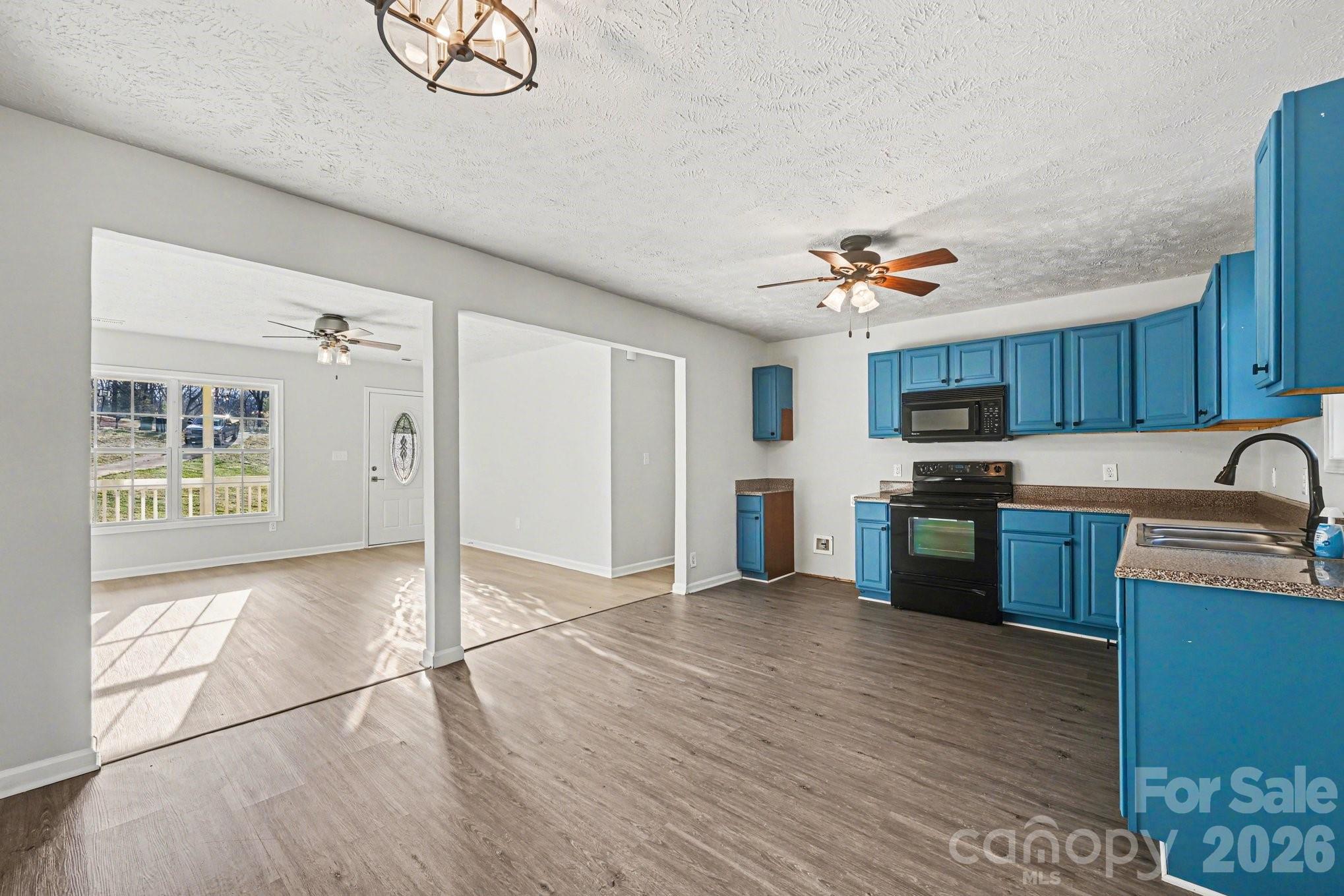 113 Haven Lane Property Photo 8