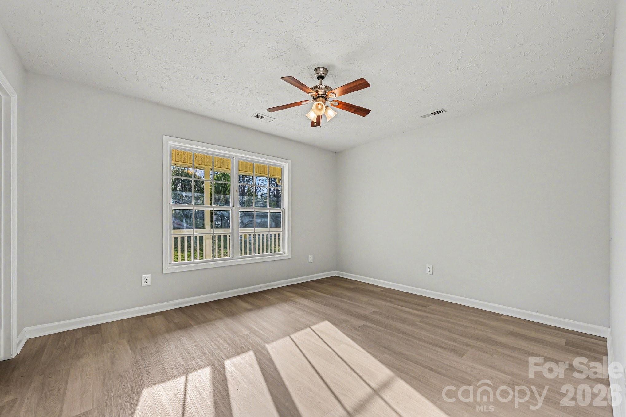 113 Haven Lane Property Photo 14