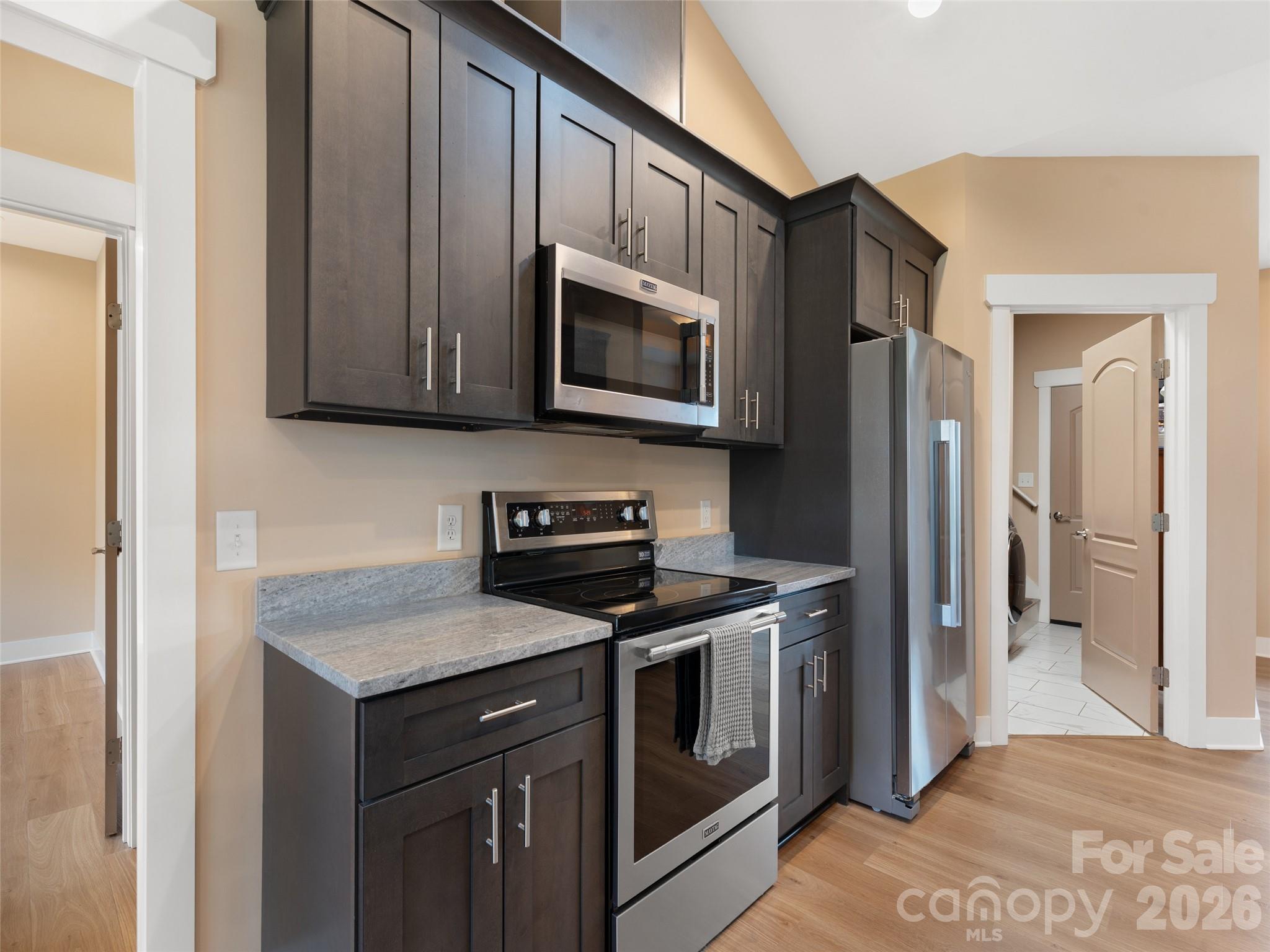 806 Blacksmith Run Drive Property Photo 11