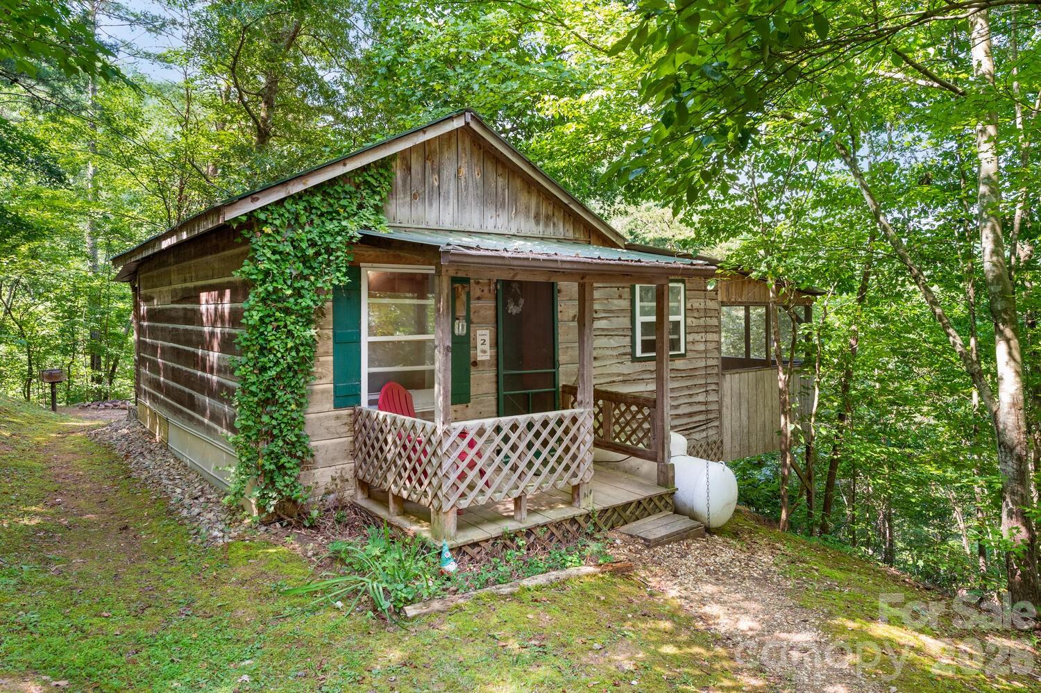 264 Rebel Drive Property Photo 1
