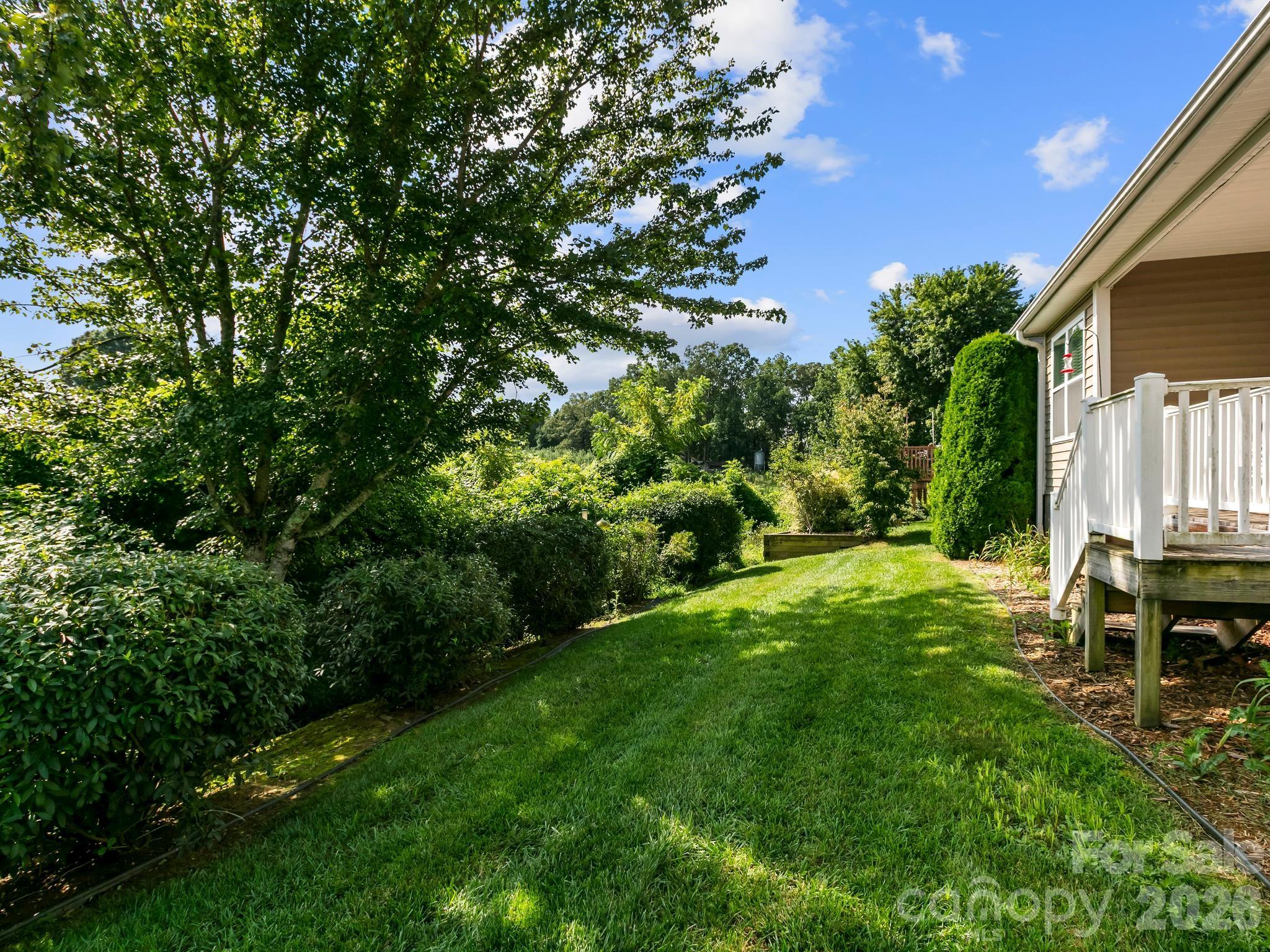 7 Eagle Creek Trail Property Photo 28
