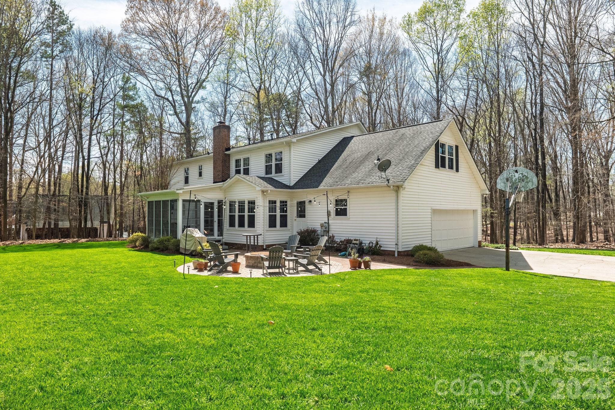 801 Reverdy Lane Property Photo 15