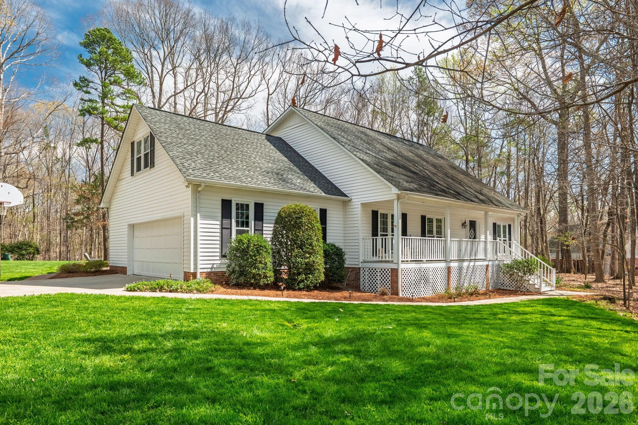 801 Reverdy Lane Property Photo 16