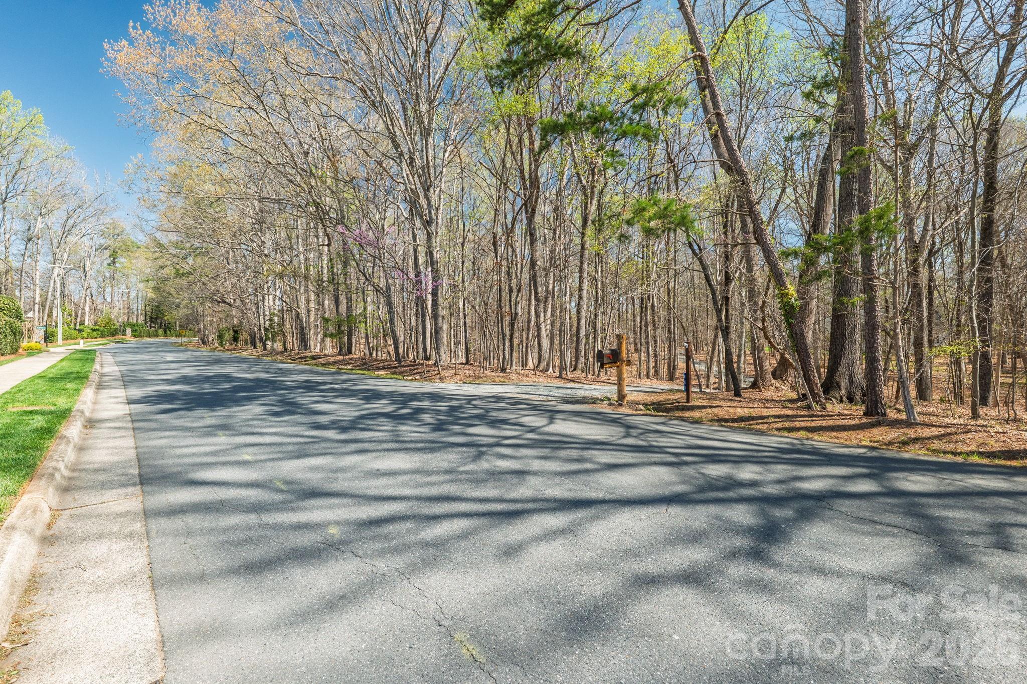 801 Reverdy Lane Property Photo 21
