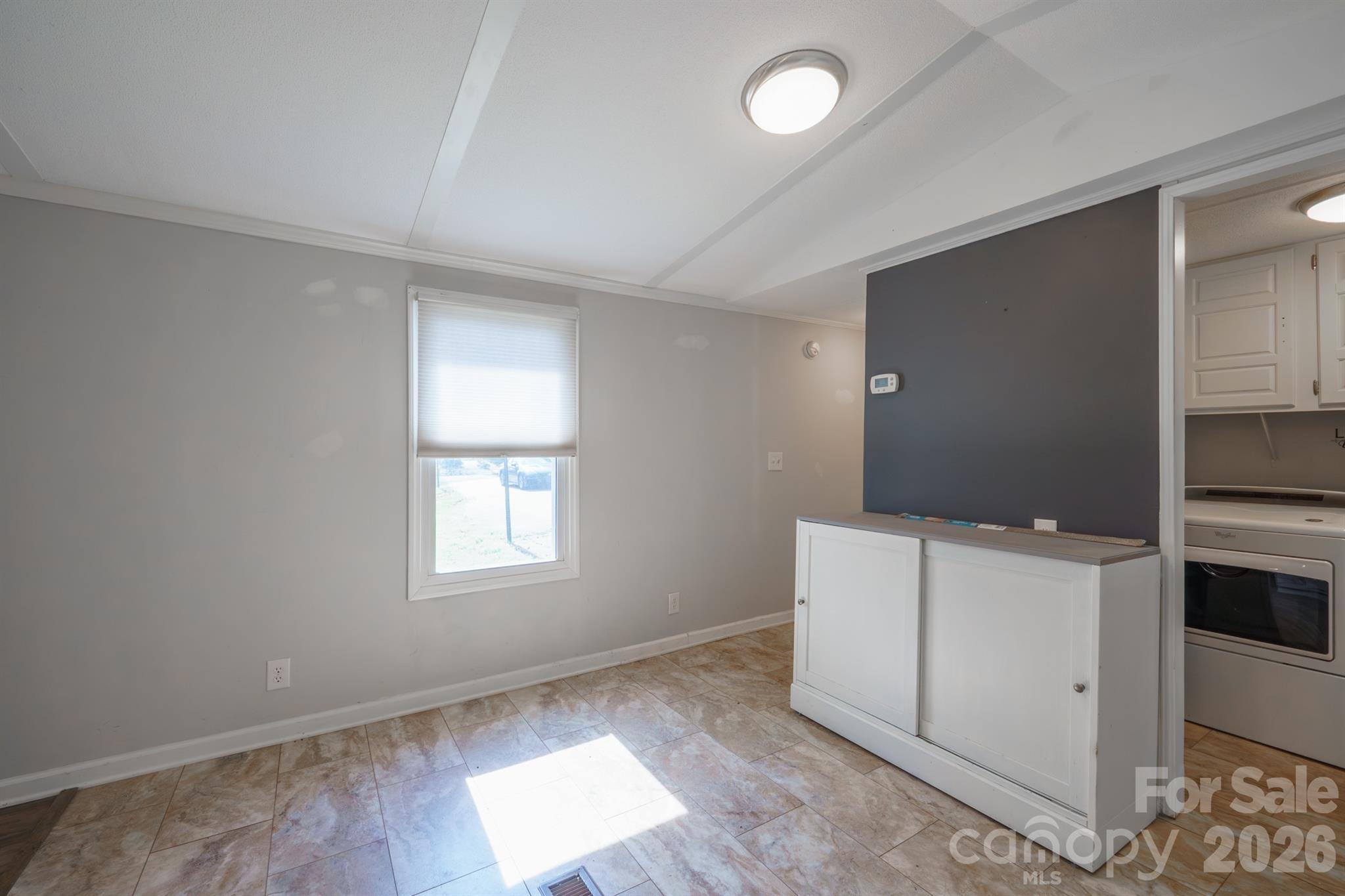 222 Summertree Drive Property Photo 15