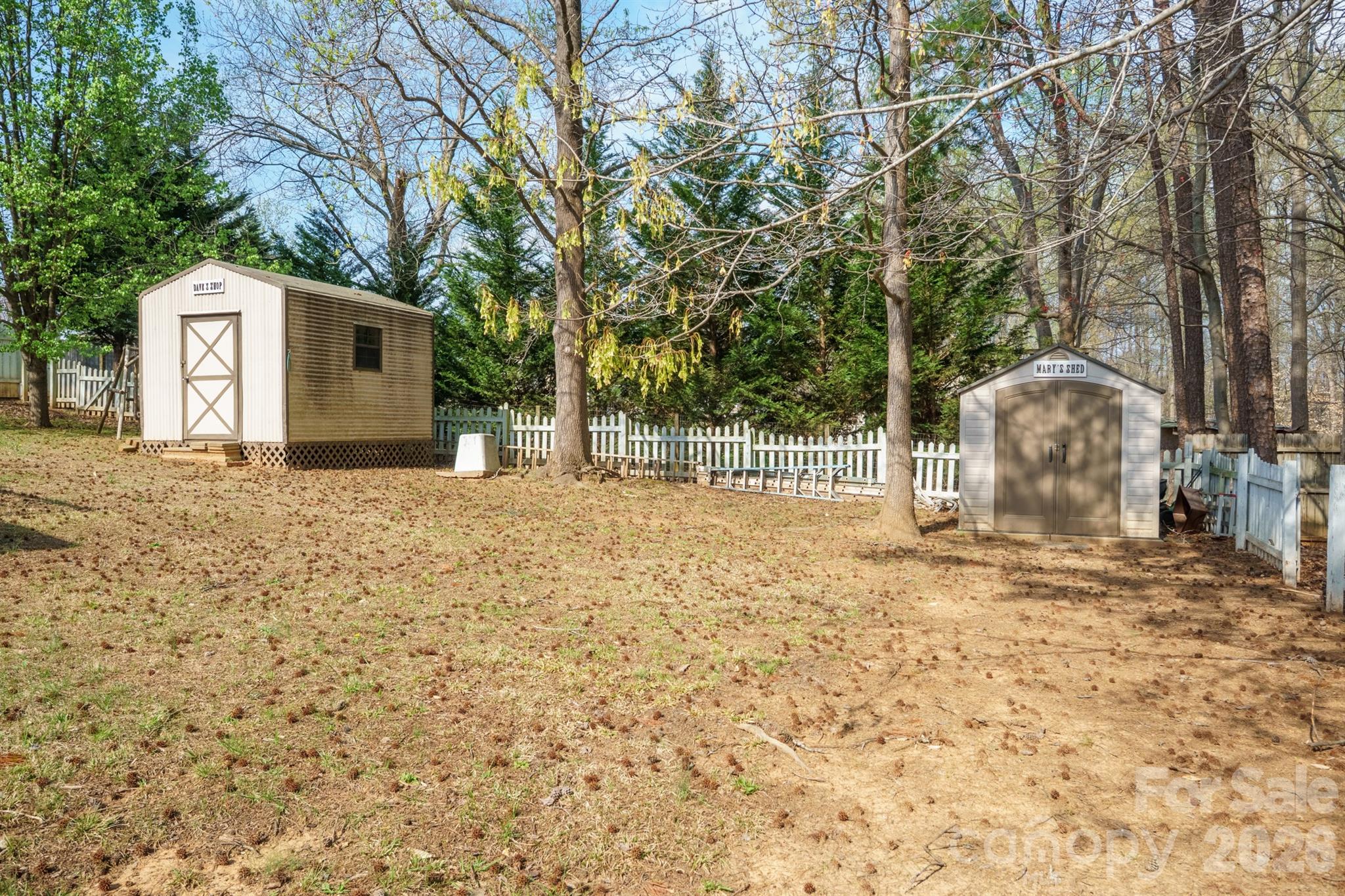 222 Summertree Drive Property Photo 26