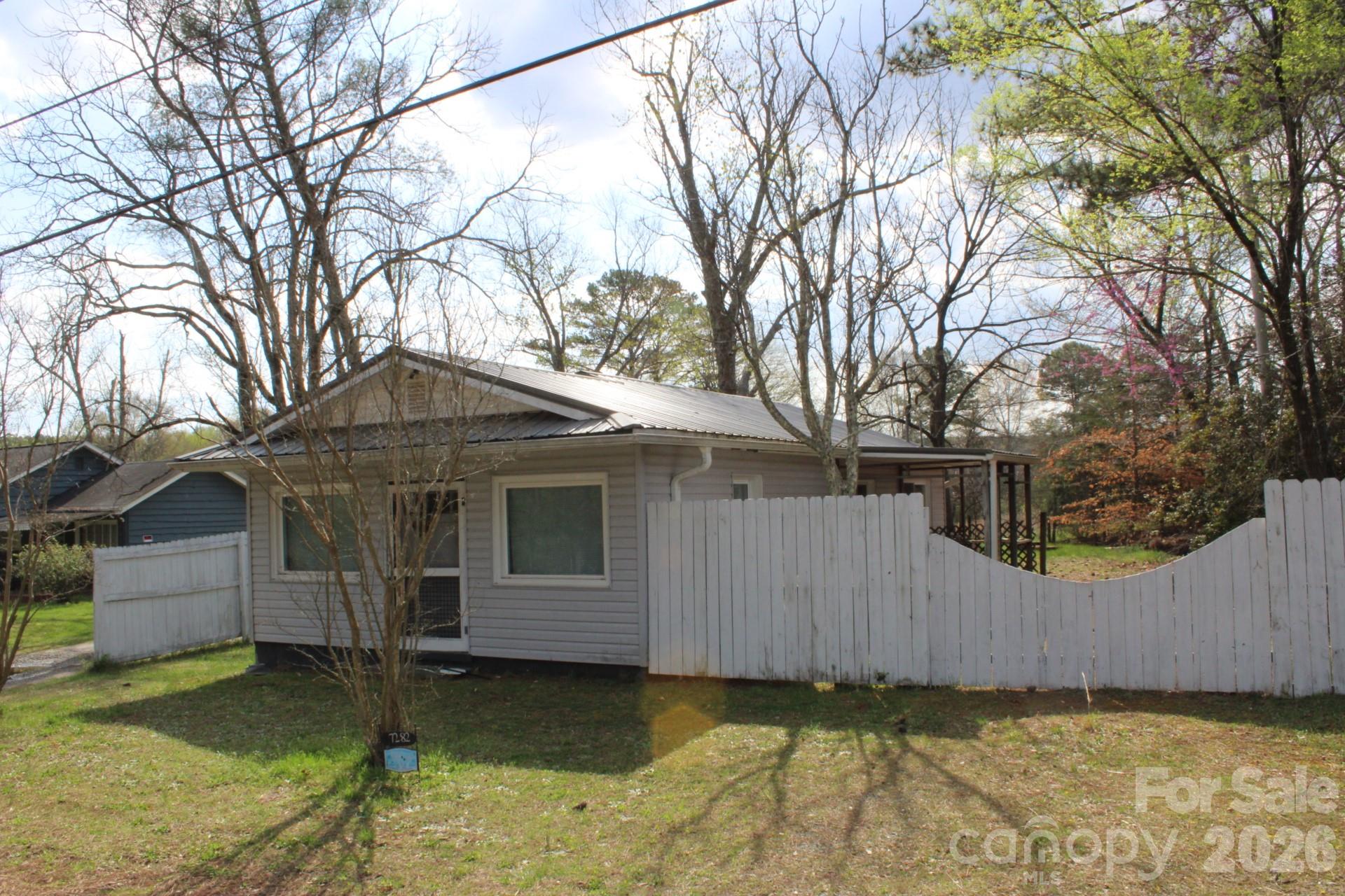 7282 Nc Hwy 108 Highway Property Photo 1