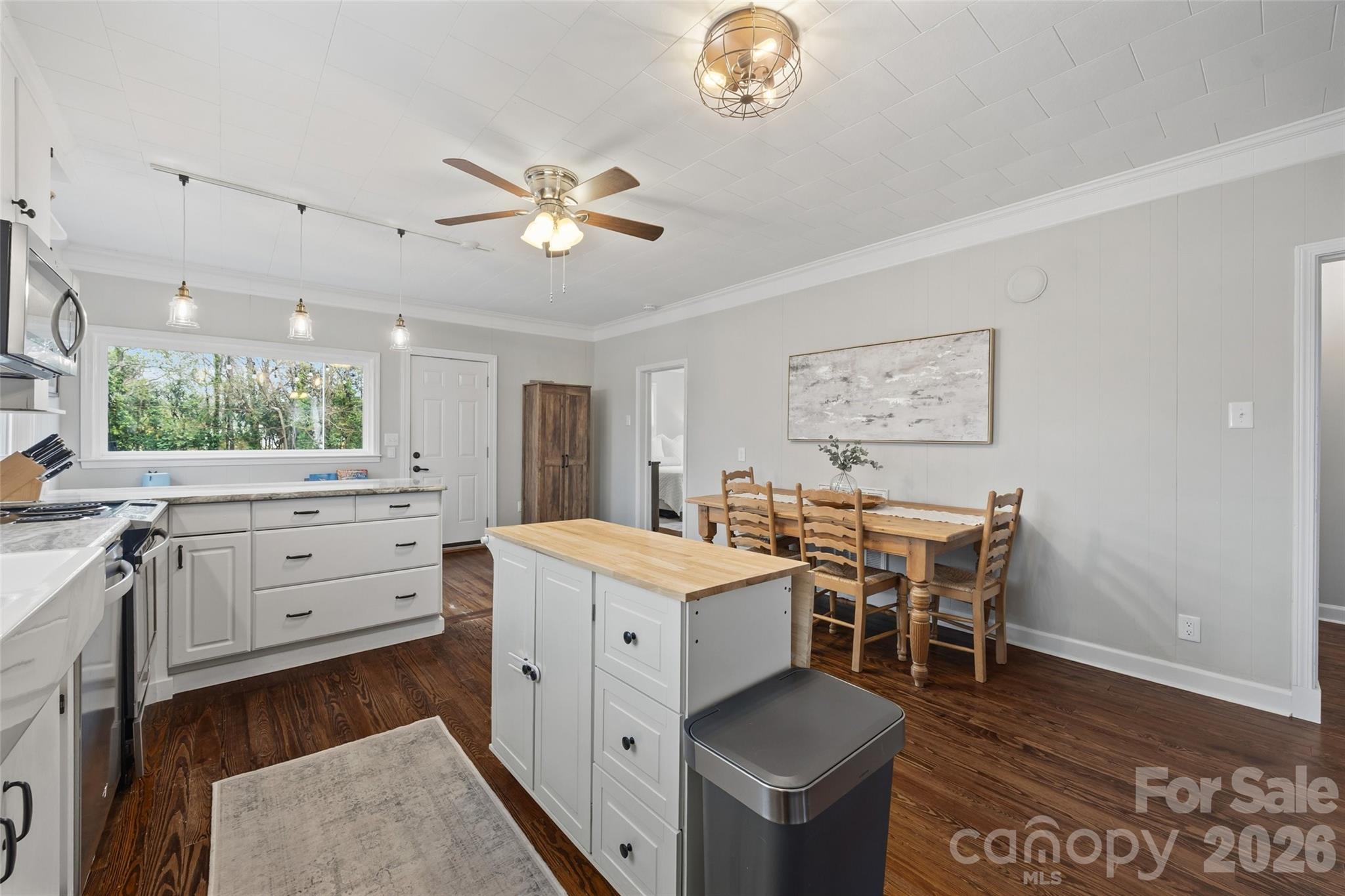 411 Williamson Street Property Photo 15