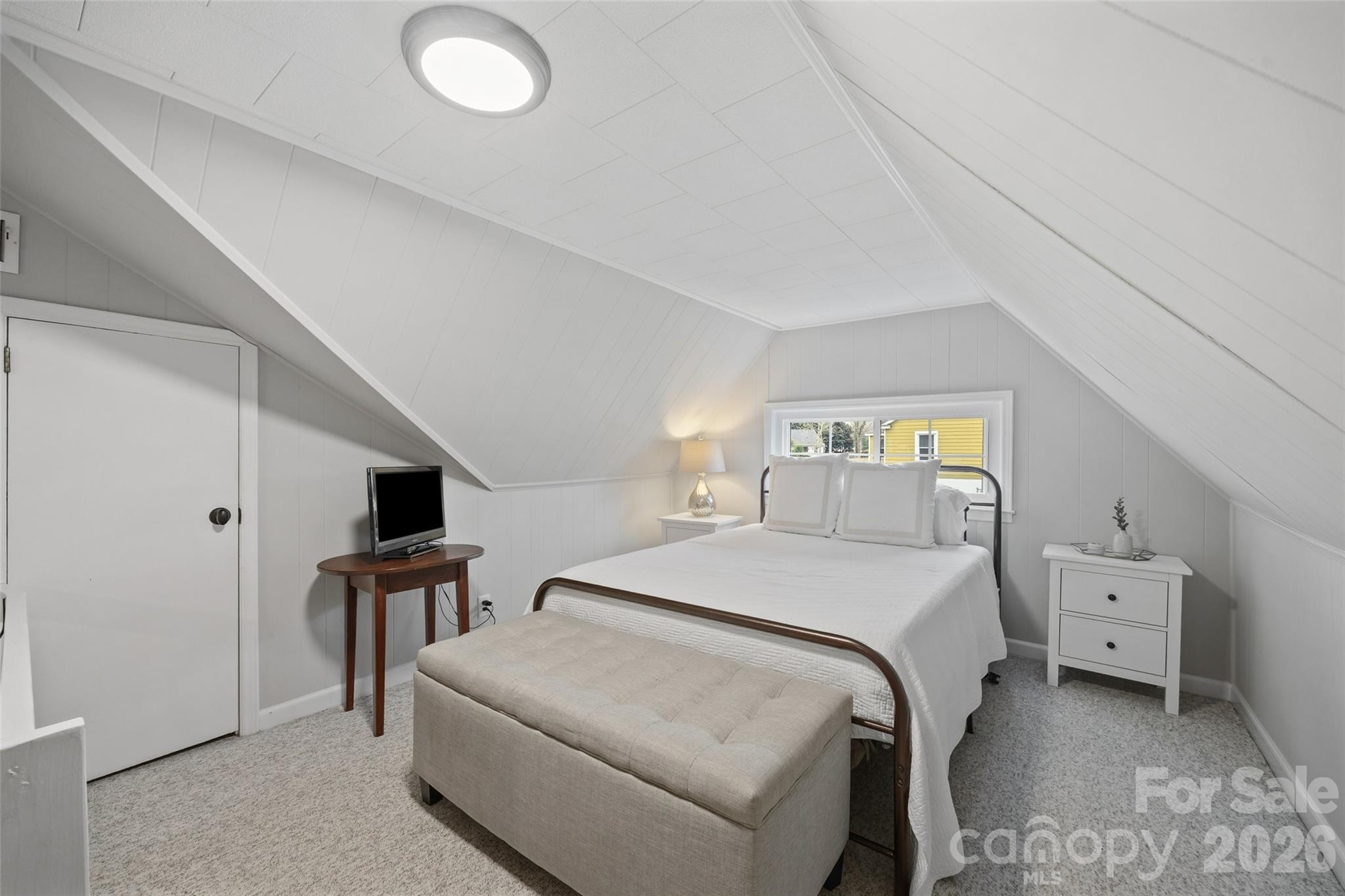 411 Williamson Street Property Photo 23
