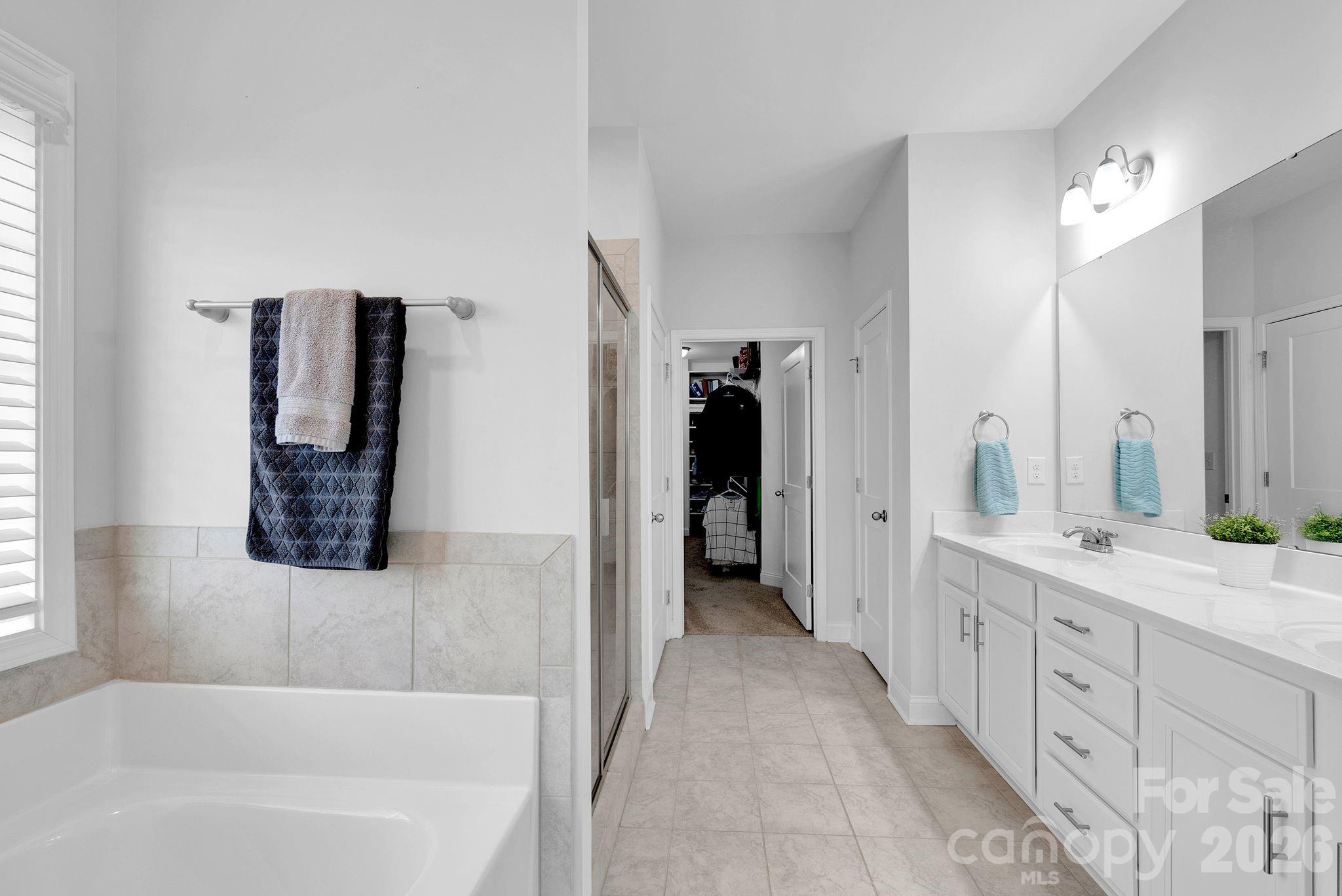 3556 County Down Avenue Property Photo 13