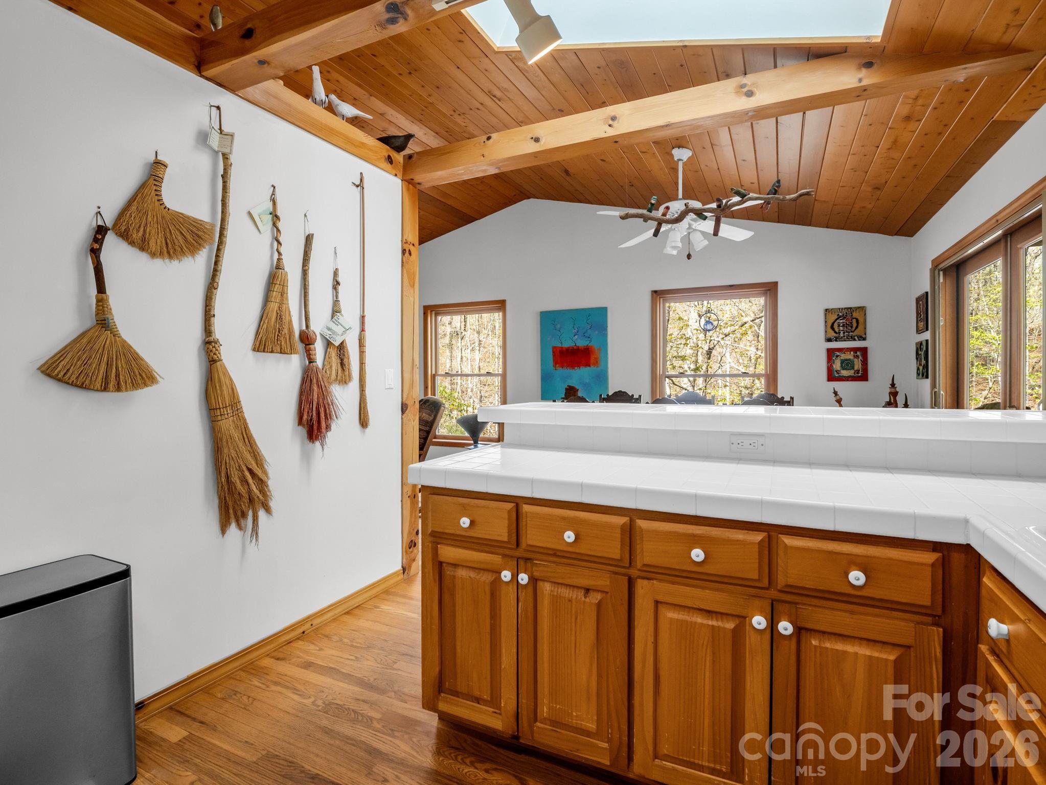 780 Rixhaven Drive Property Photo 15