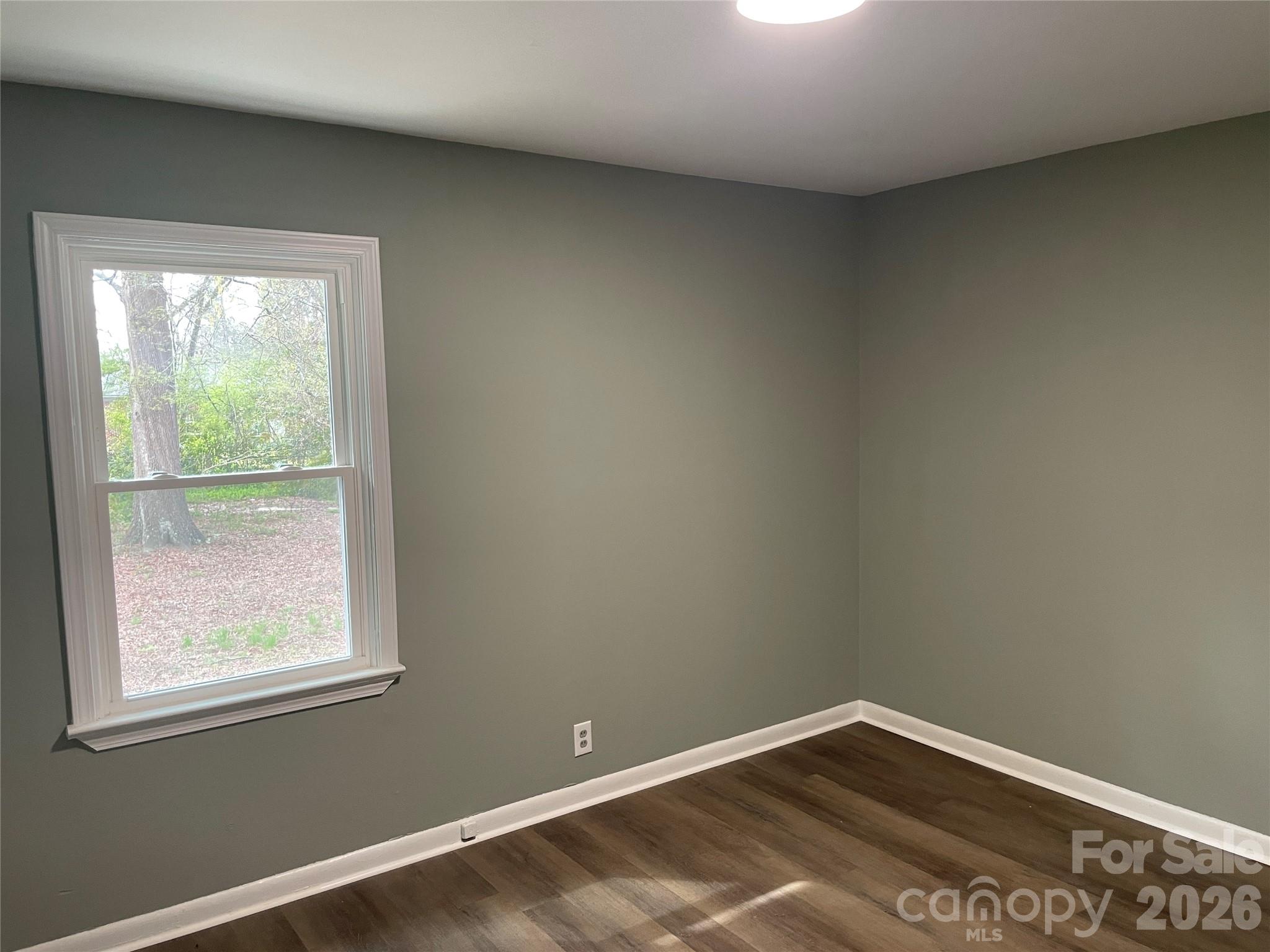 107 Berry Street Property Photo 13