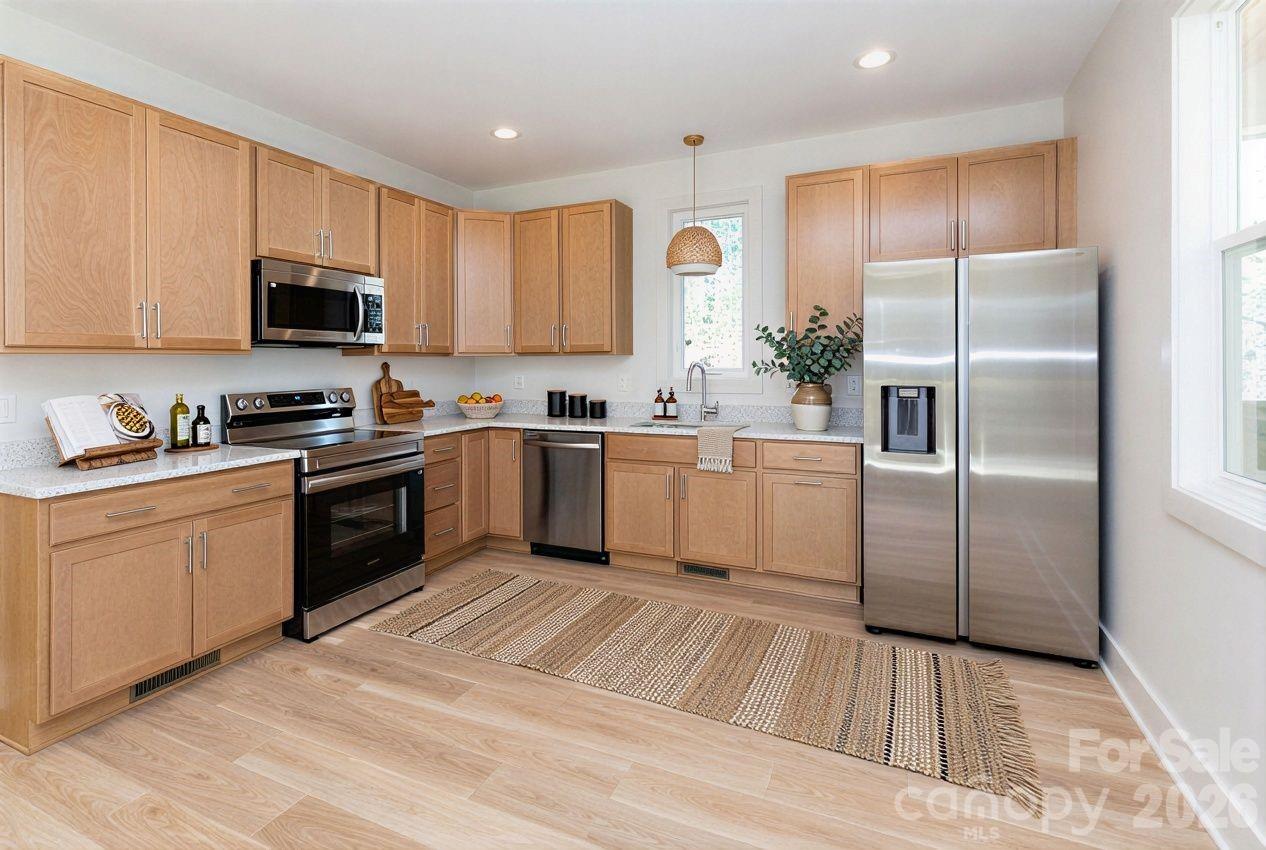 137 E Arbutus Trail Property Photo 11