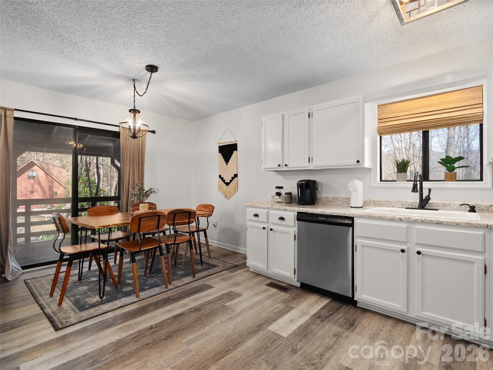 34 Fernbrook Road Property Photo 8