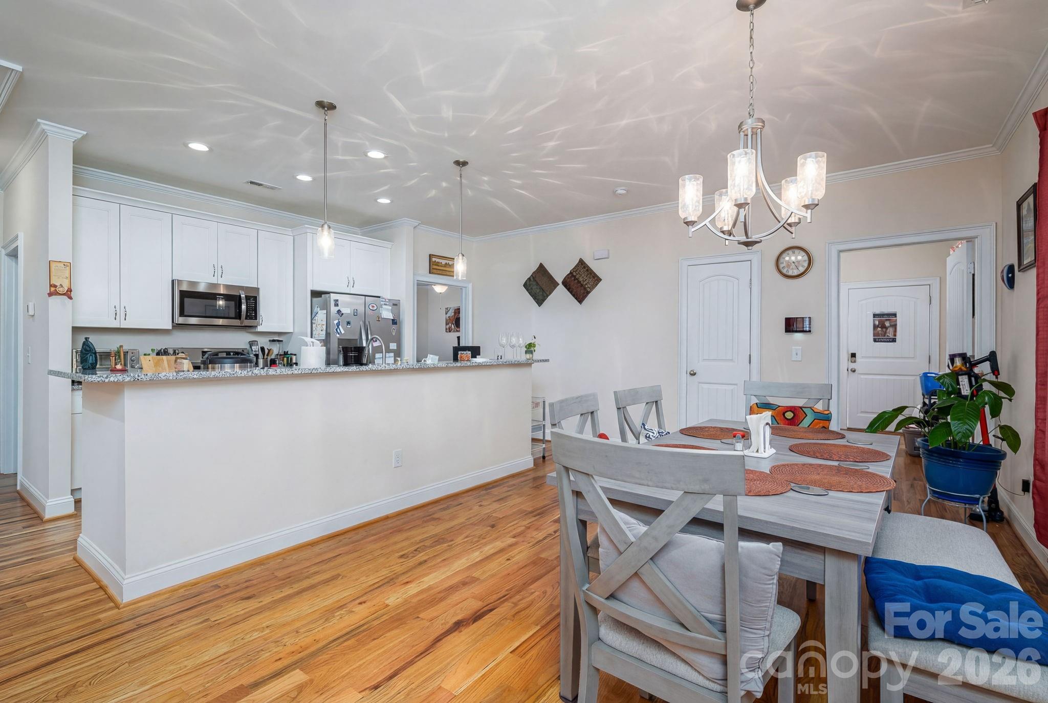 209 Wood Street Property Photo 16