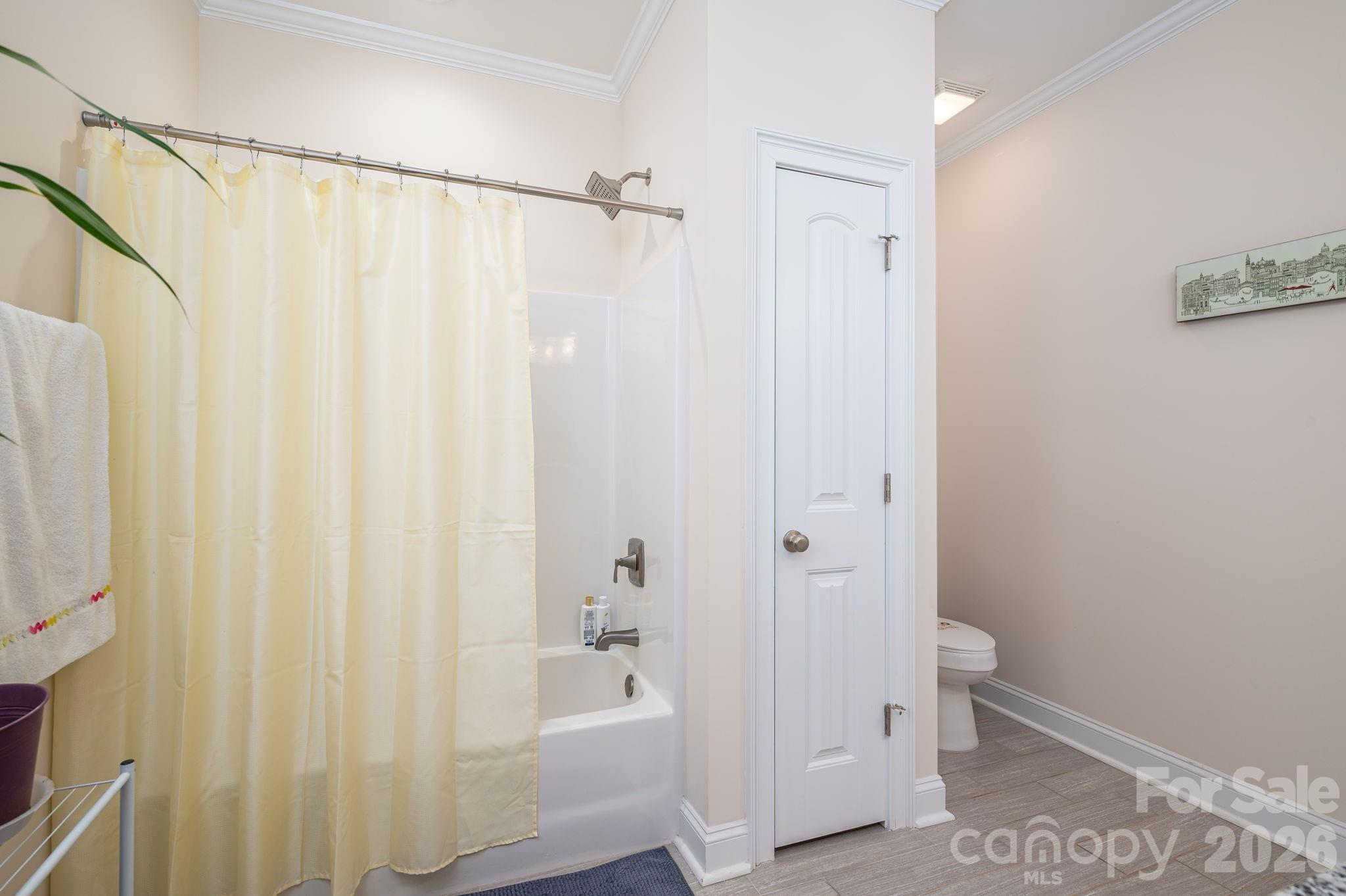 209 Wood Street Property Photo 21