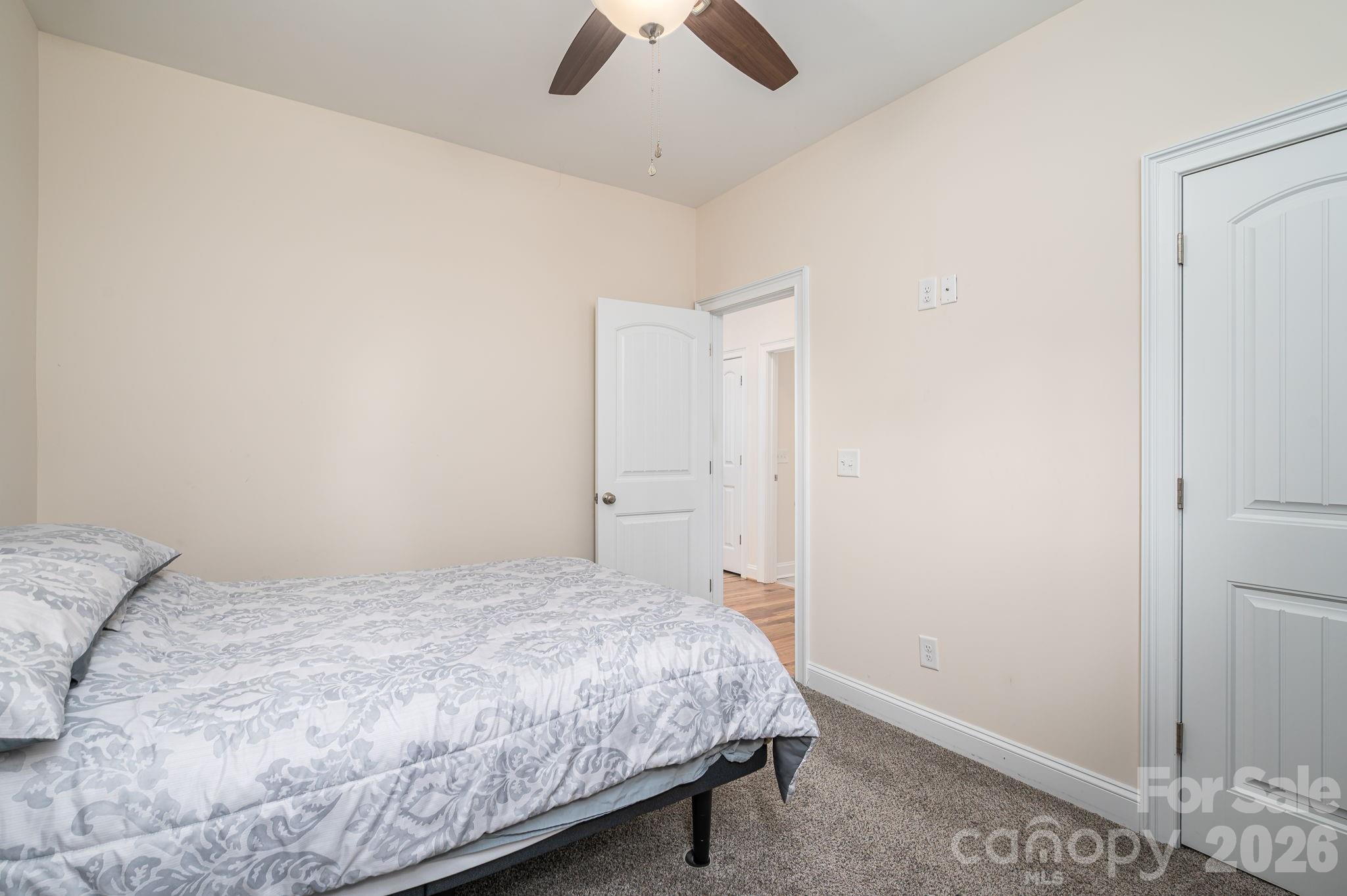 209 Wood Street Property Photo 23