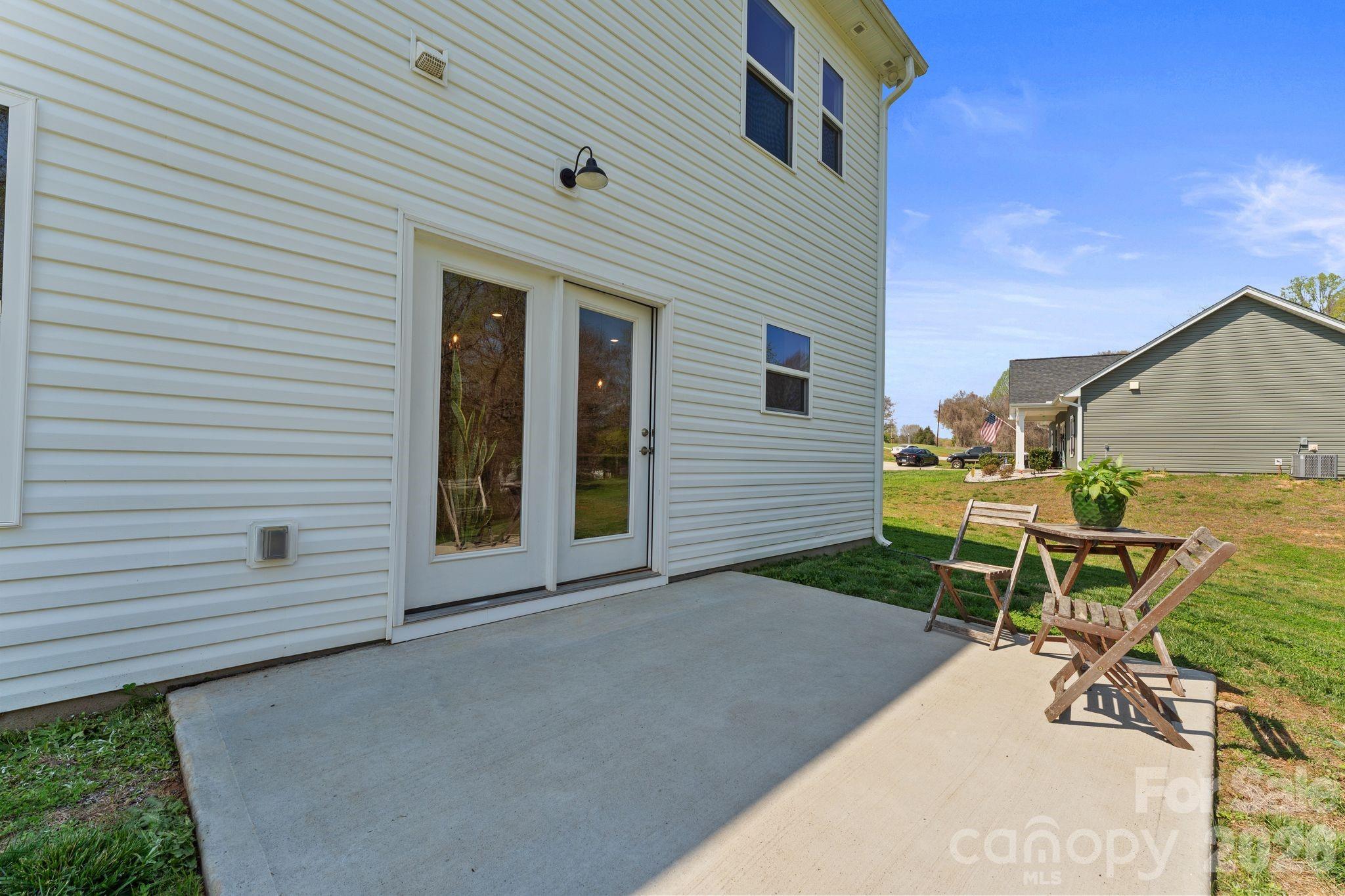 467 Hoover Road Property Photo 27