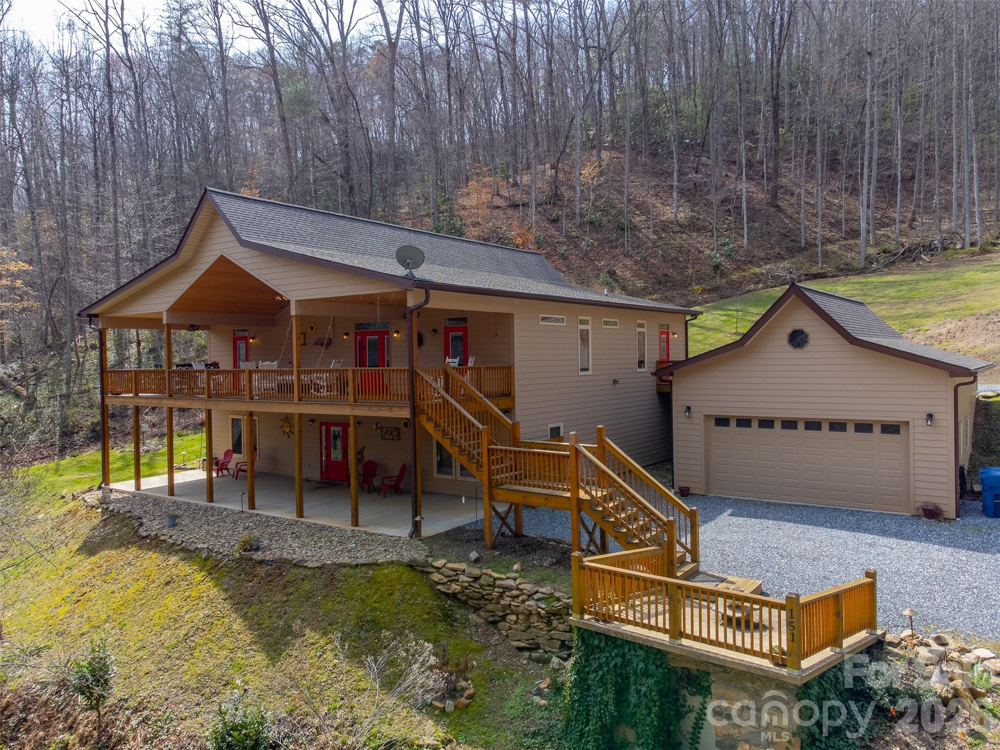 151 High Grove Parkway Property Photo 1