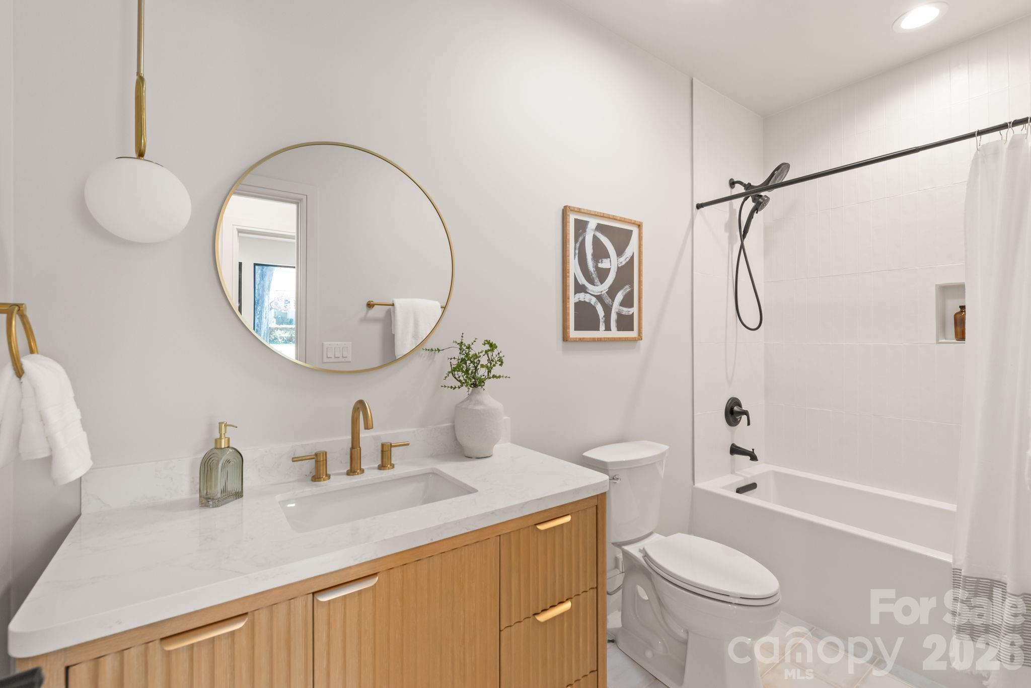 1814 Logie Avenue Property Photo 42