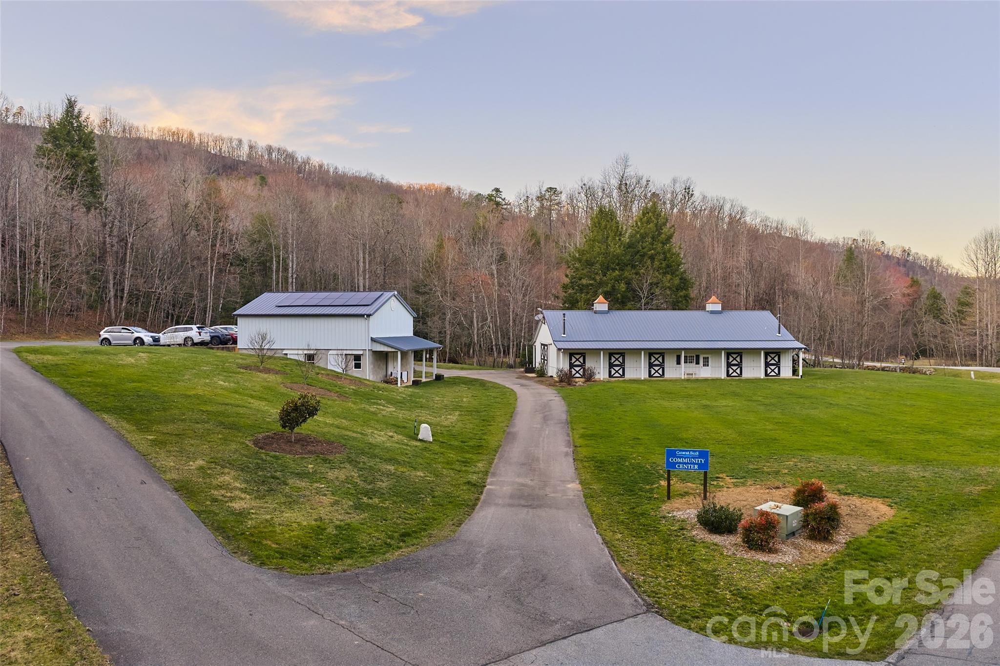 459/461 Feather Falls Trail Property Photo 7