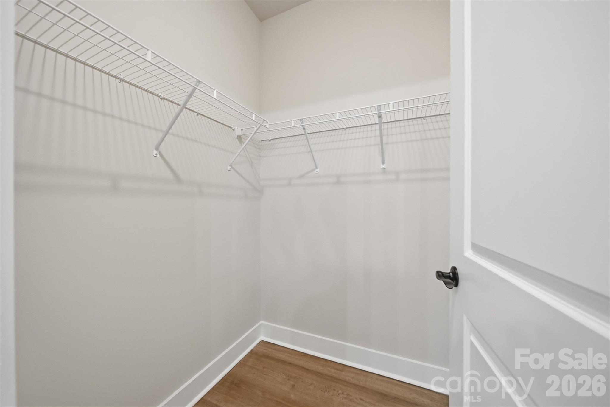 2434 Kimberly Avenue Property Photo 23