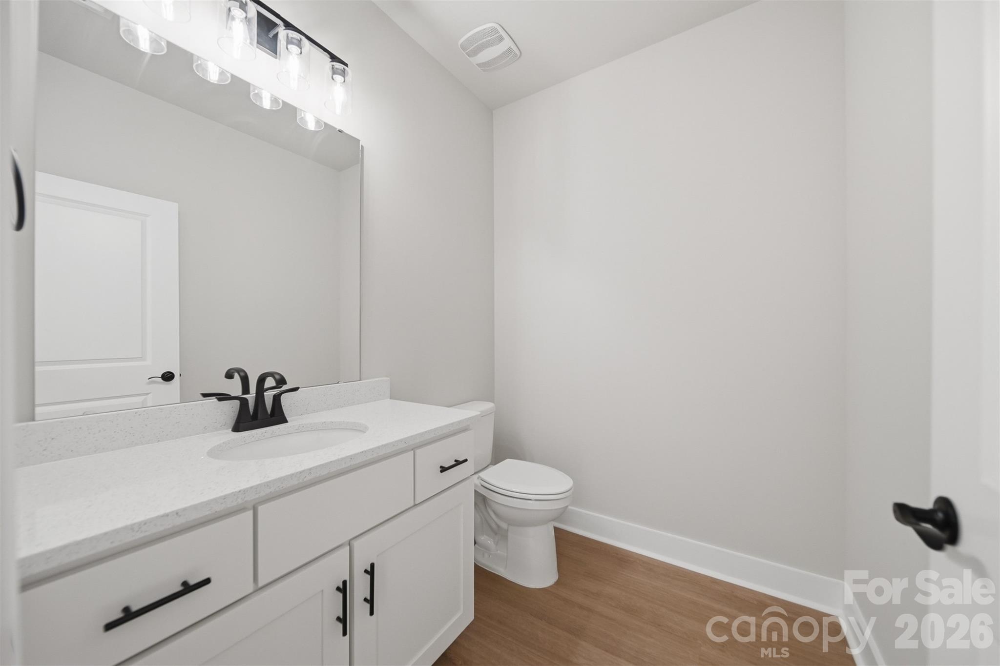 2434 Kimberly Avenue Property Photo 26