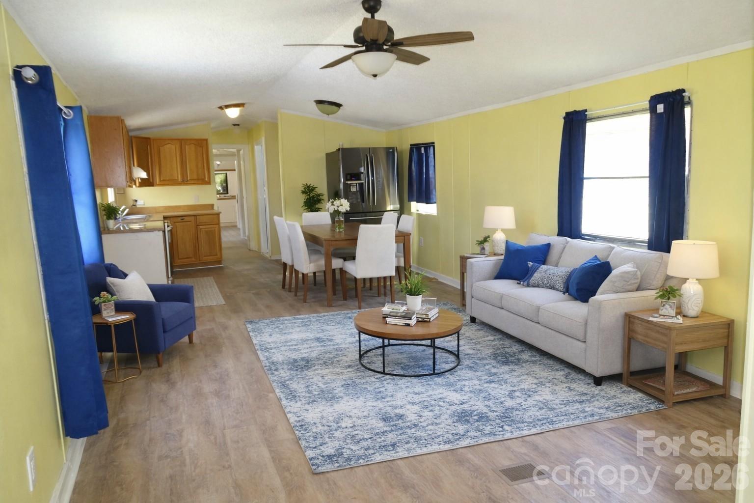 453 Riverview Lane Property Photo 7