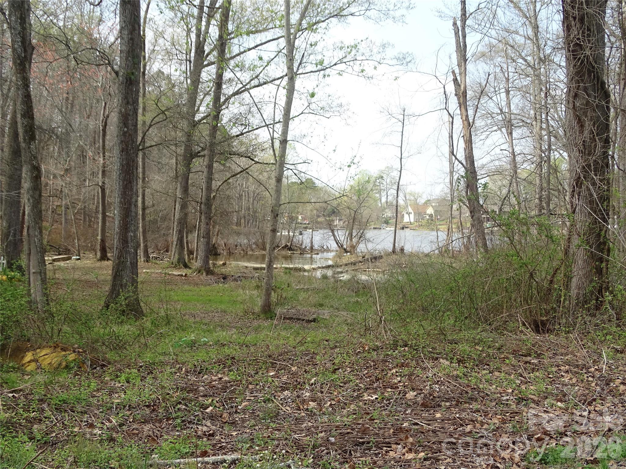 453 Riverview Lane Property Photo 24