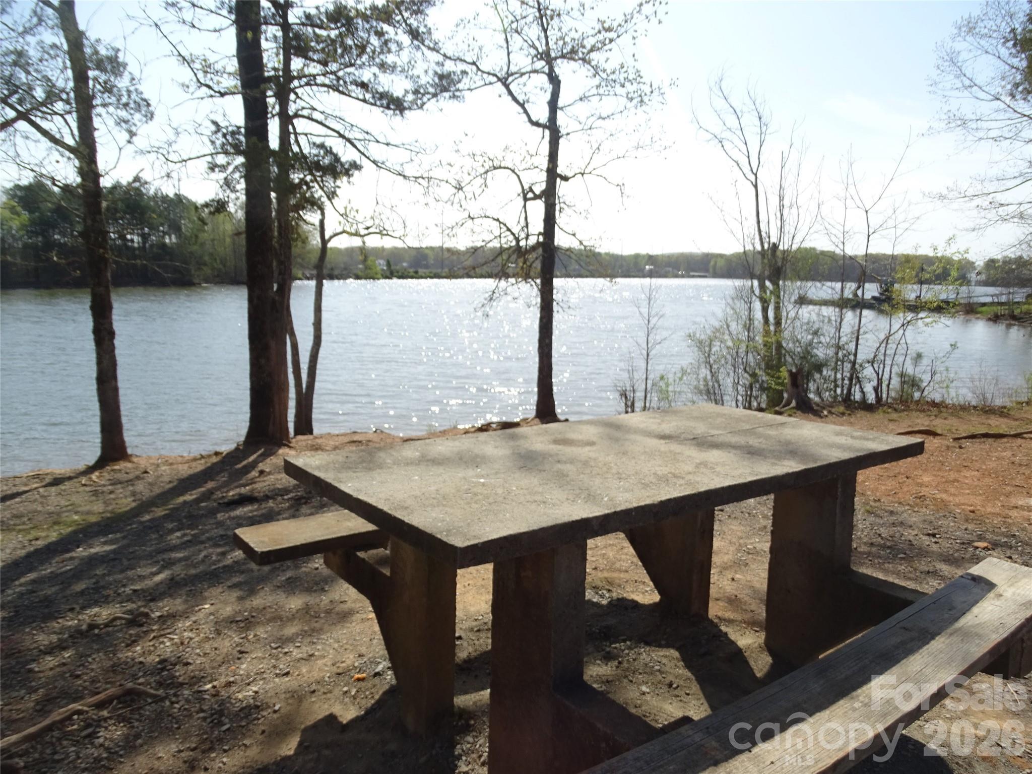 453 Riverview Lane Property Photo 27