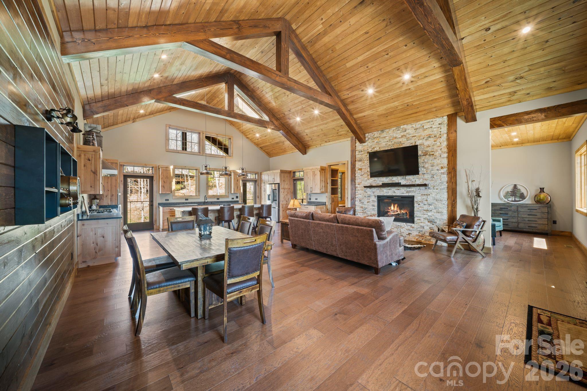 296 Austin Mountain Drive Property Photo 8