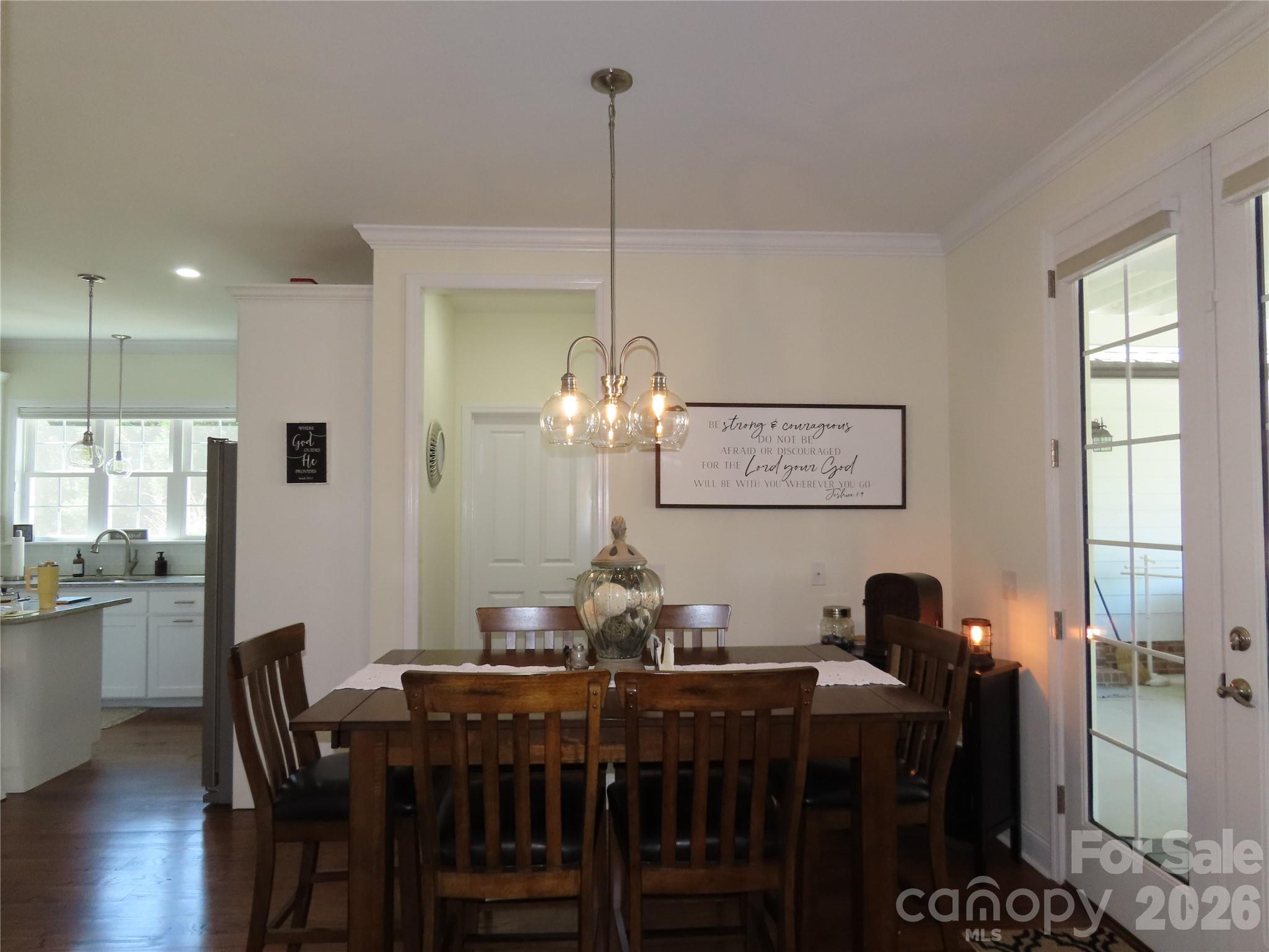 1034 Griggs Street Property Photo 16