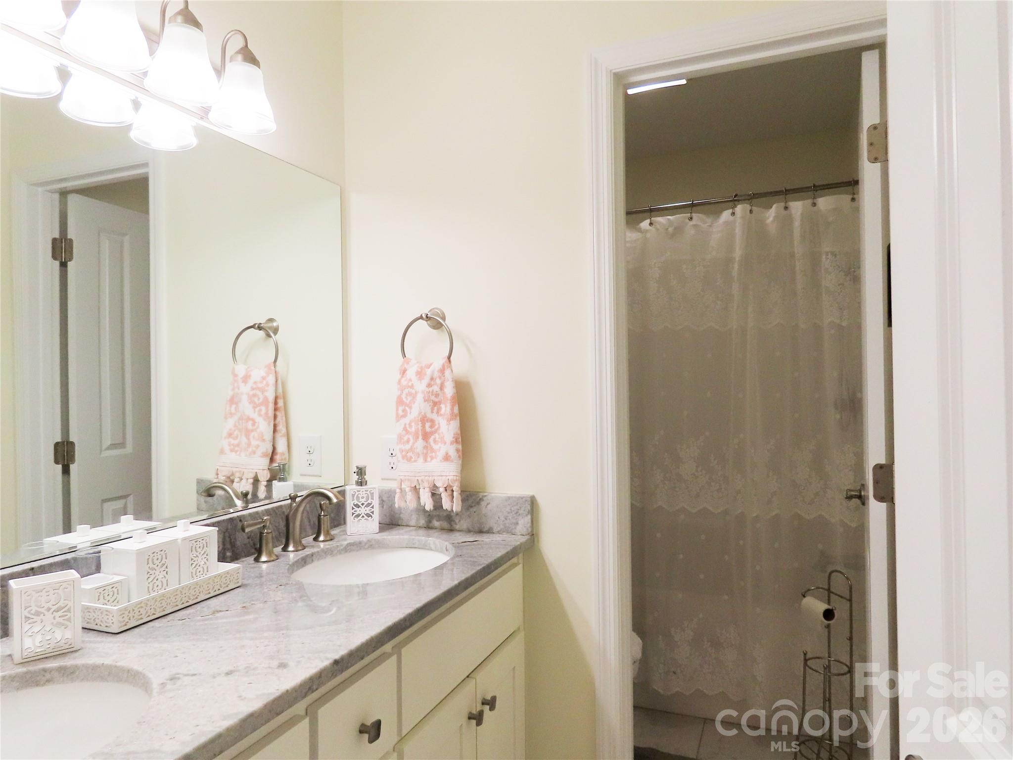 1034 Griggs Street Property Photo 35