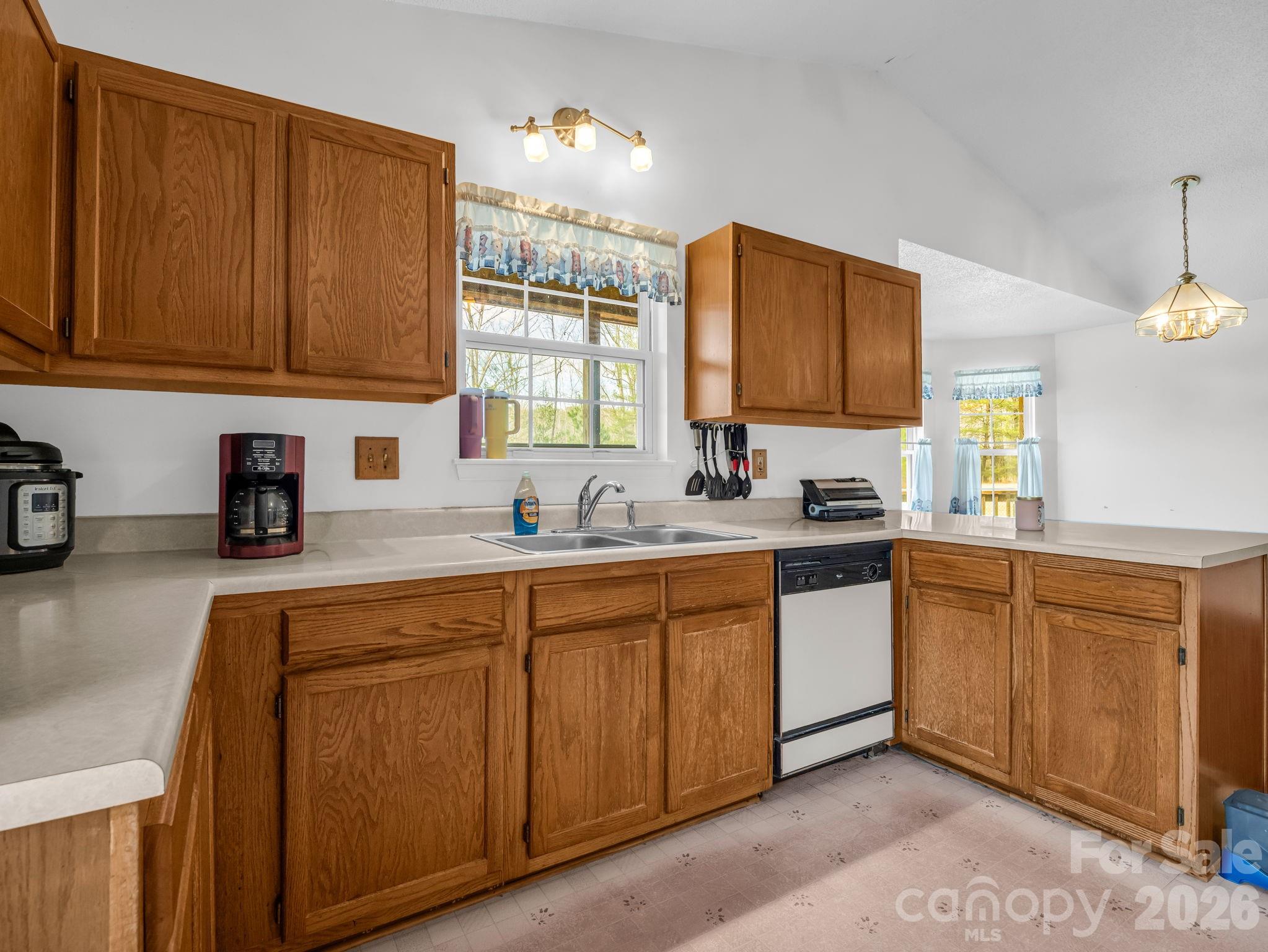 308 Frog Hollow Road Property Photo 13