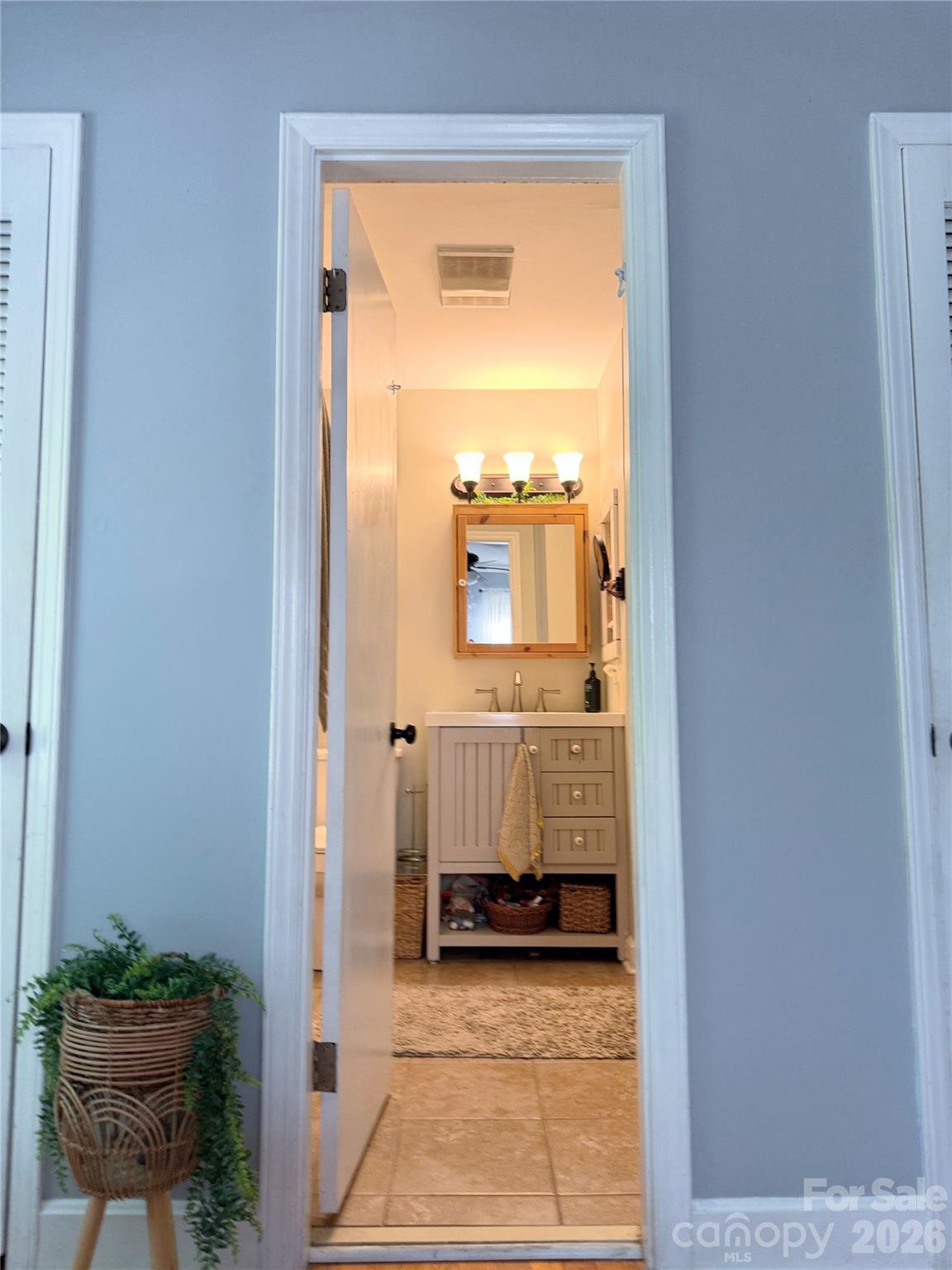 6701 Rugby Lane Property Photo 19