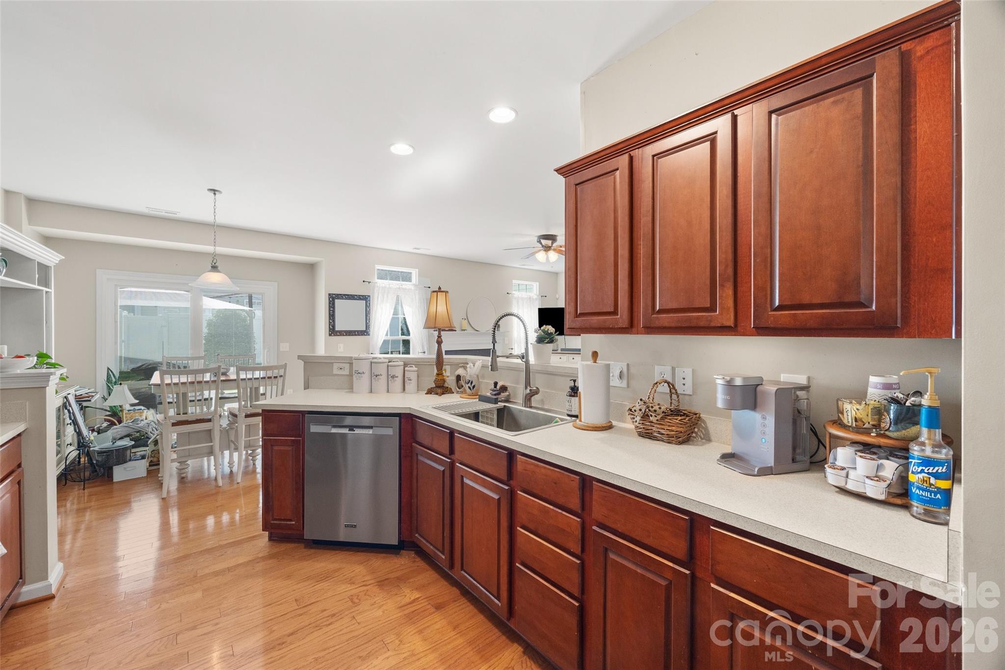 183 Autumn Falls Drive Property Photo 14