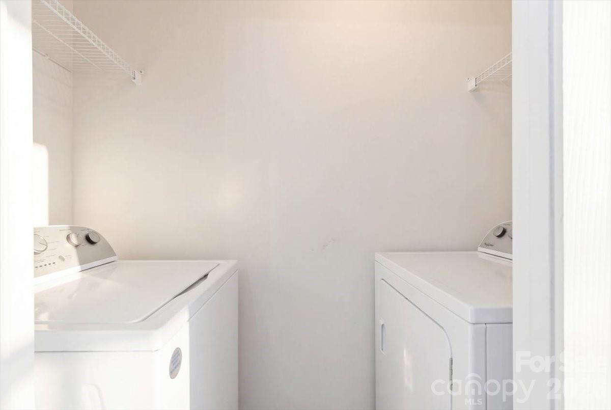 6475 Saint Bernard Way Property Photo 20