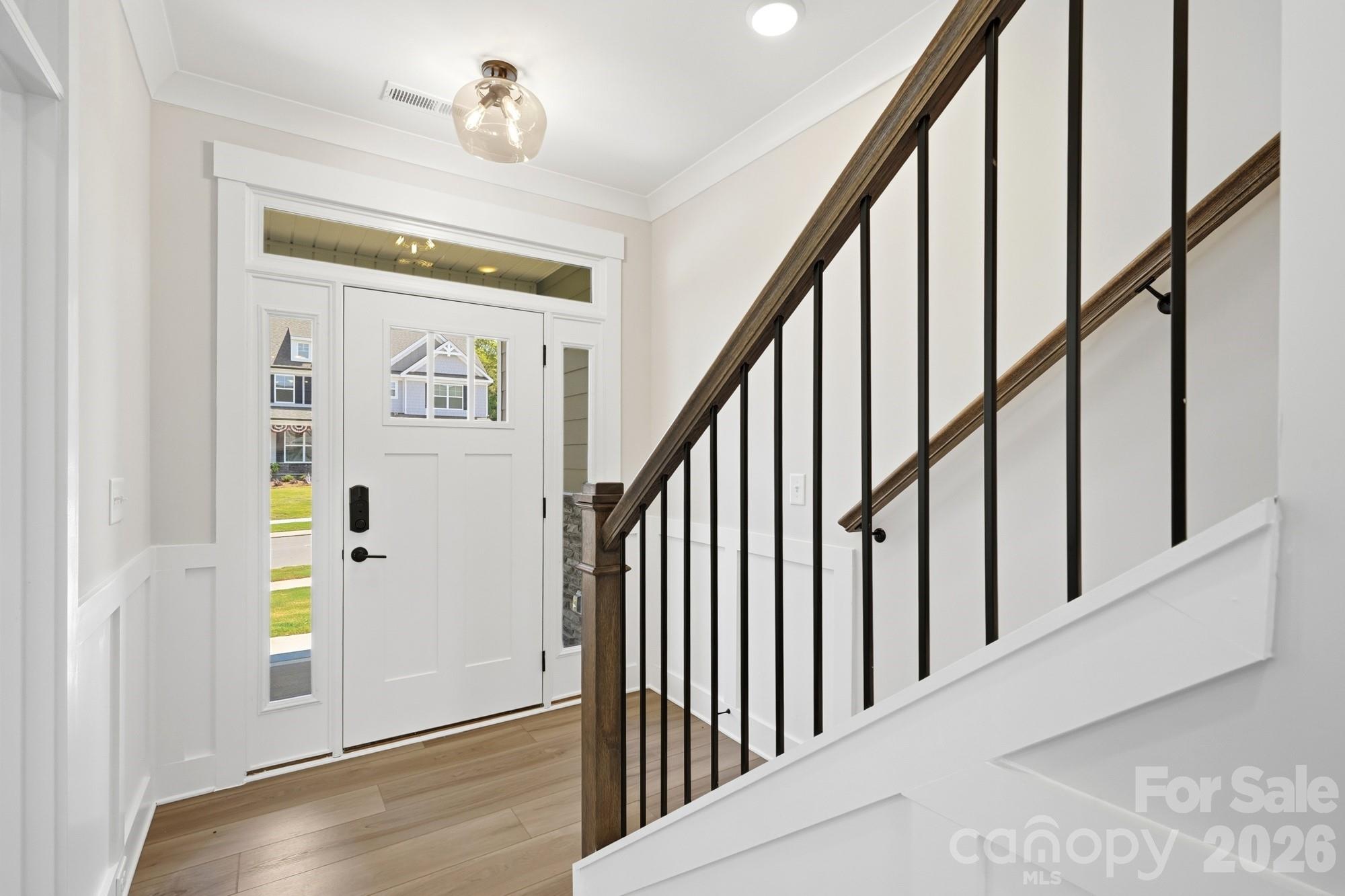 1433 Crooked Stick Drive Property Photo 4