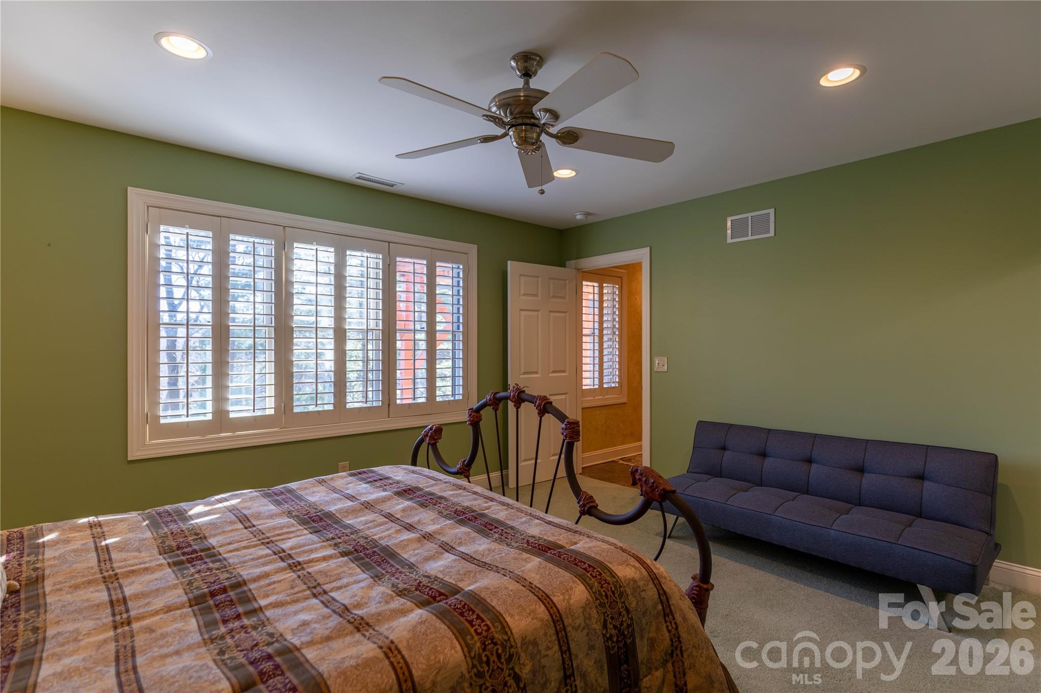 446 Windridge Drive Property Photo 23