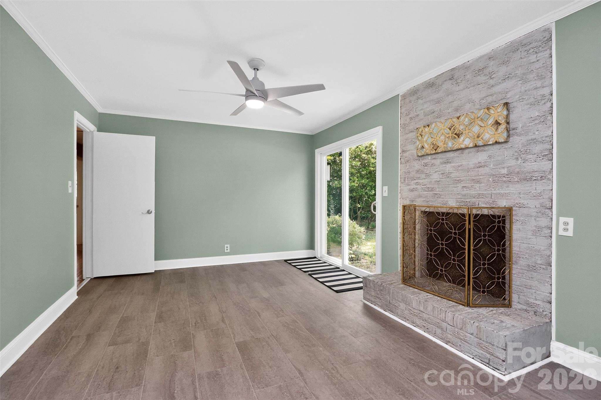 2018 Country Court Property Photo 13