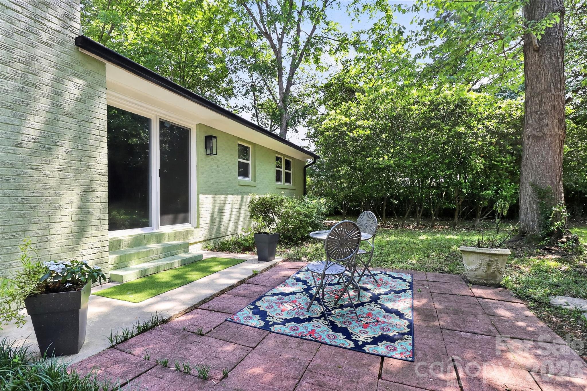 2018 Country Court Property Photo 34