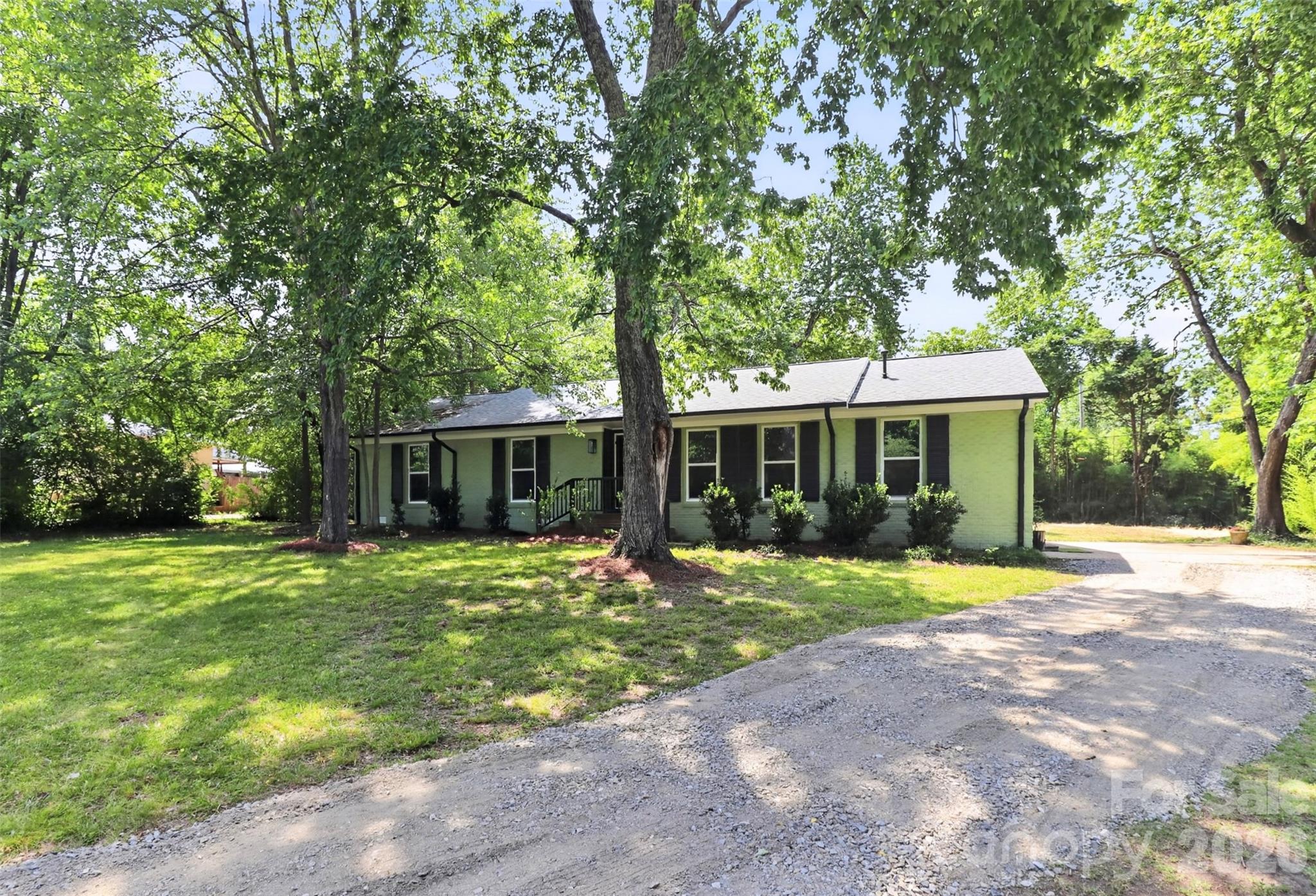 2018 Country Court Property Photo 38