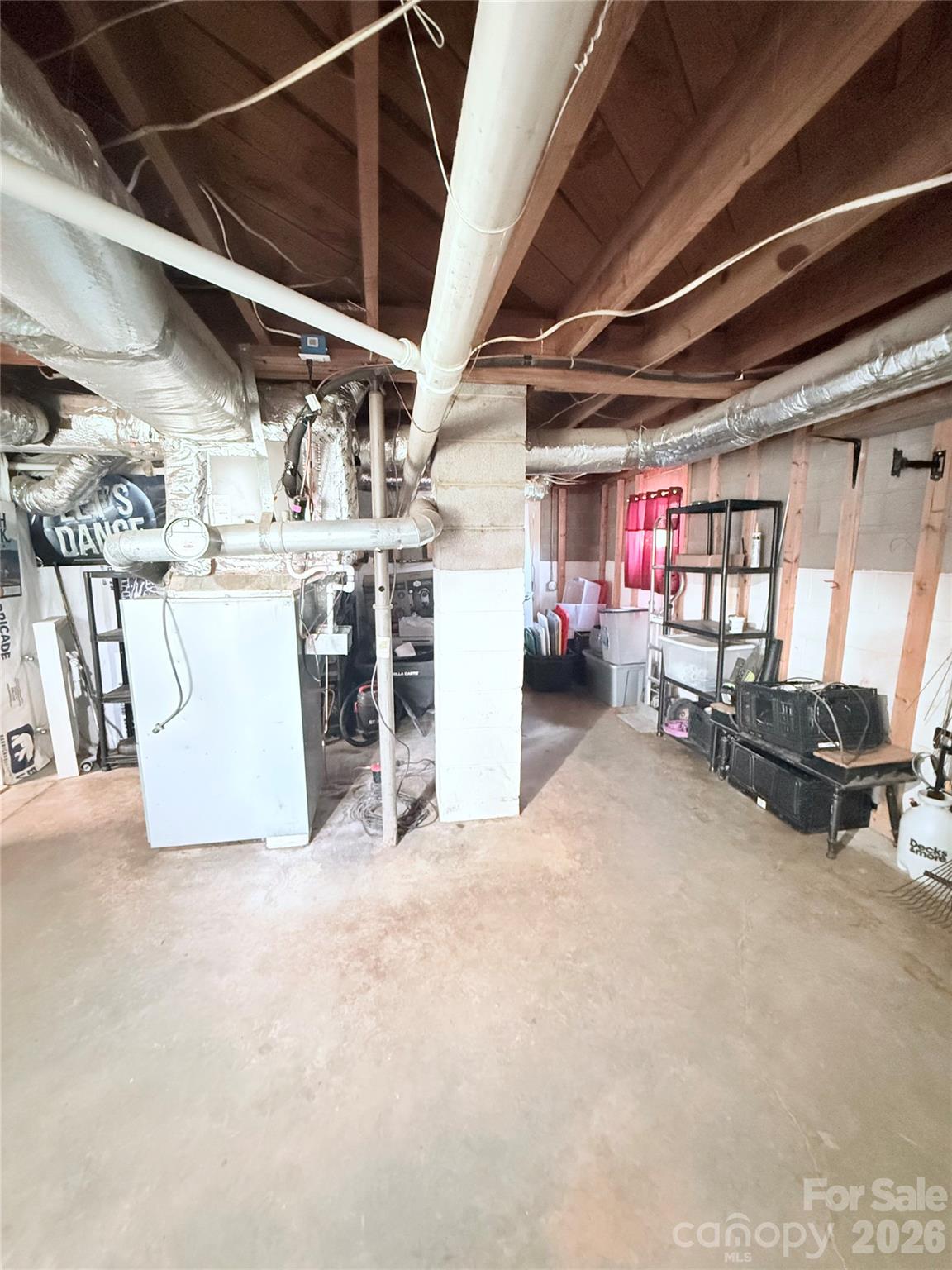 3743 Crosland Road Property Photo 19