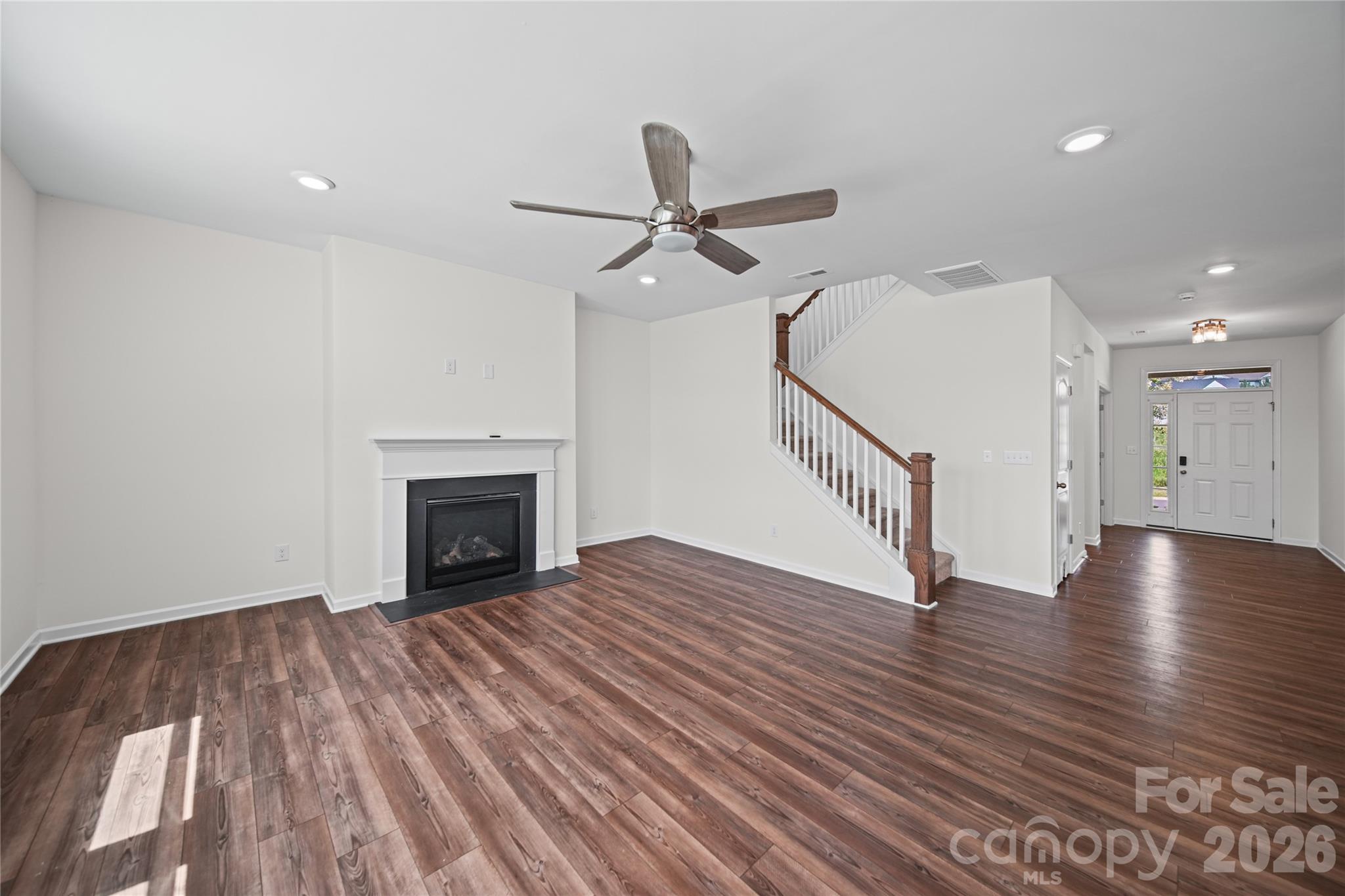 10054 Carousel Corral Drive Property Photo 9