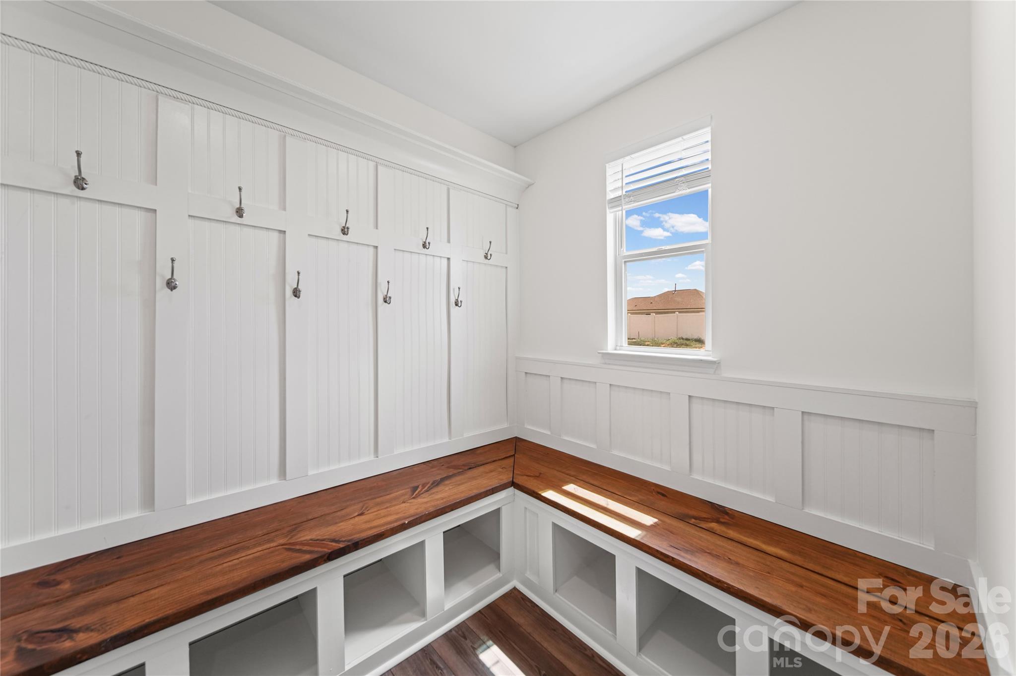 10054 Carousel Corral Drive Property Photo 11
